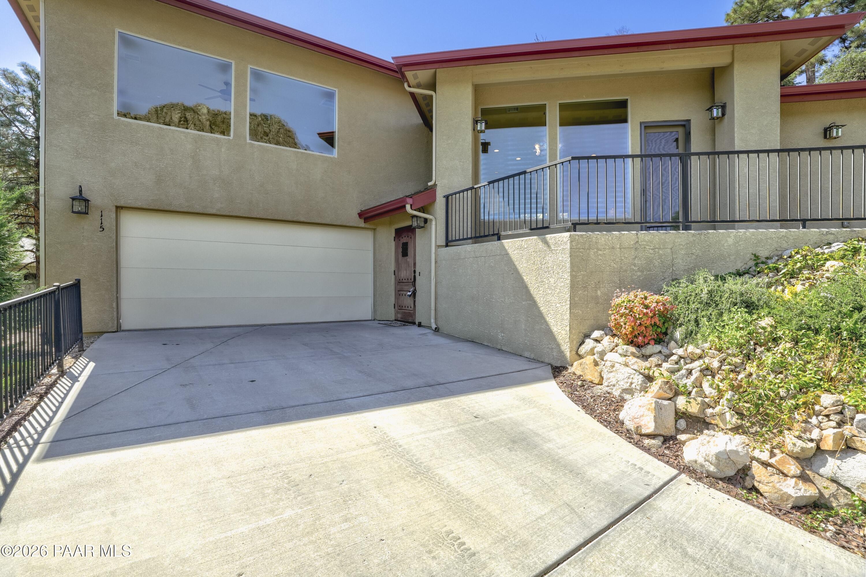 115 Rockcliff Lane