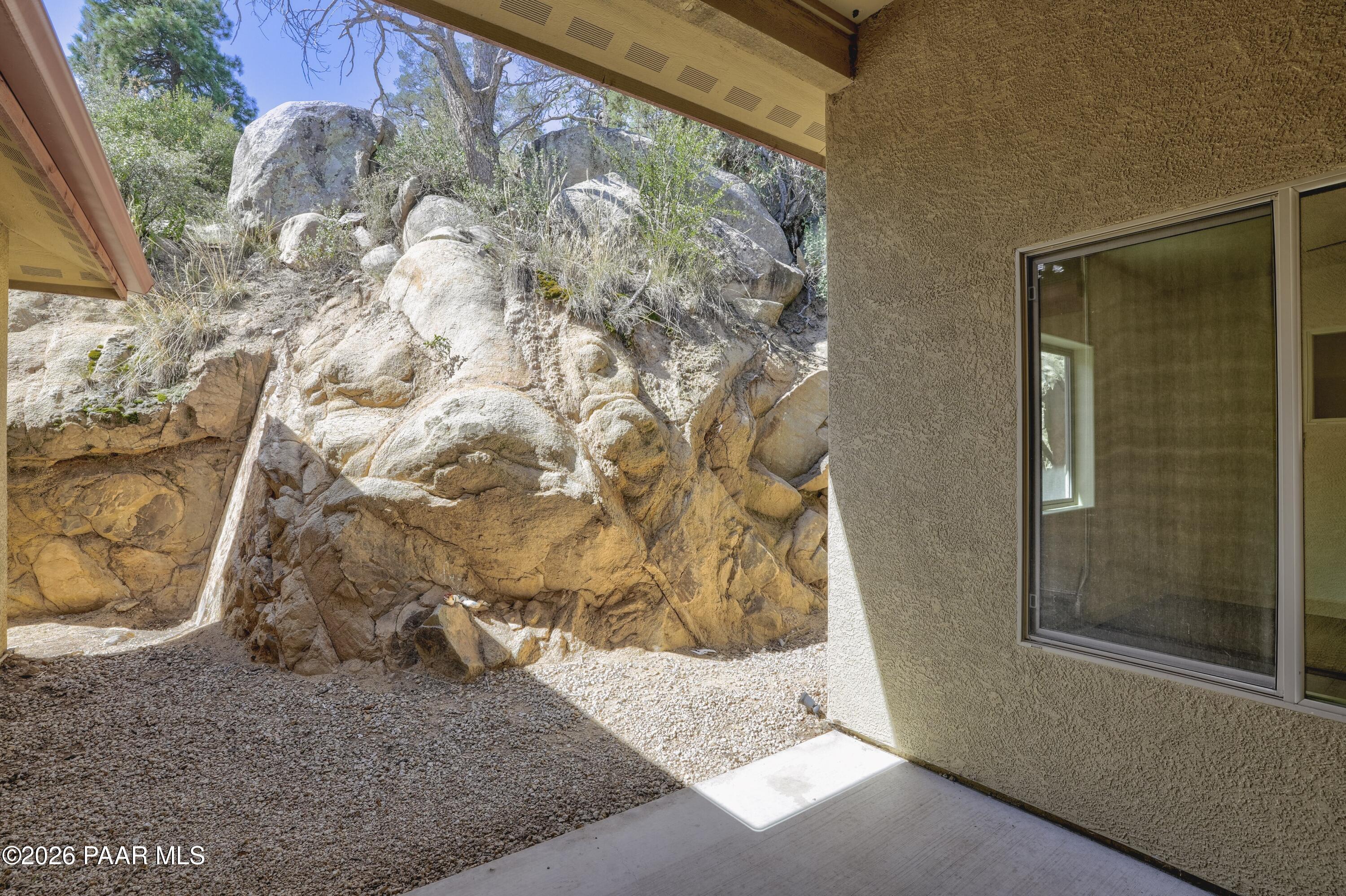115 Rockcliff Lane