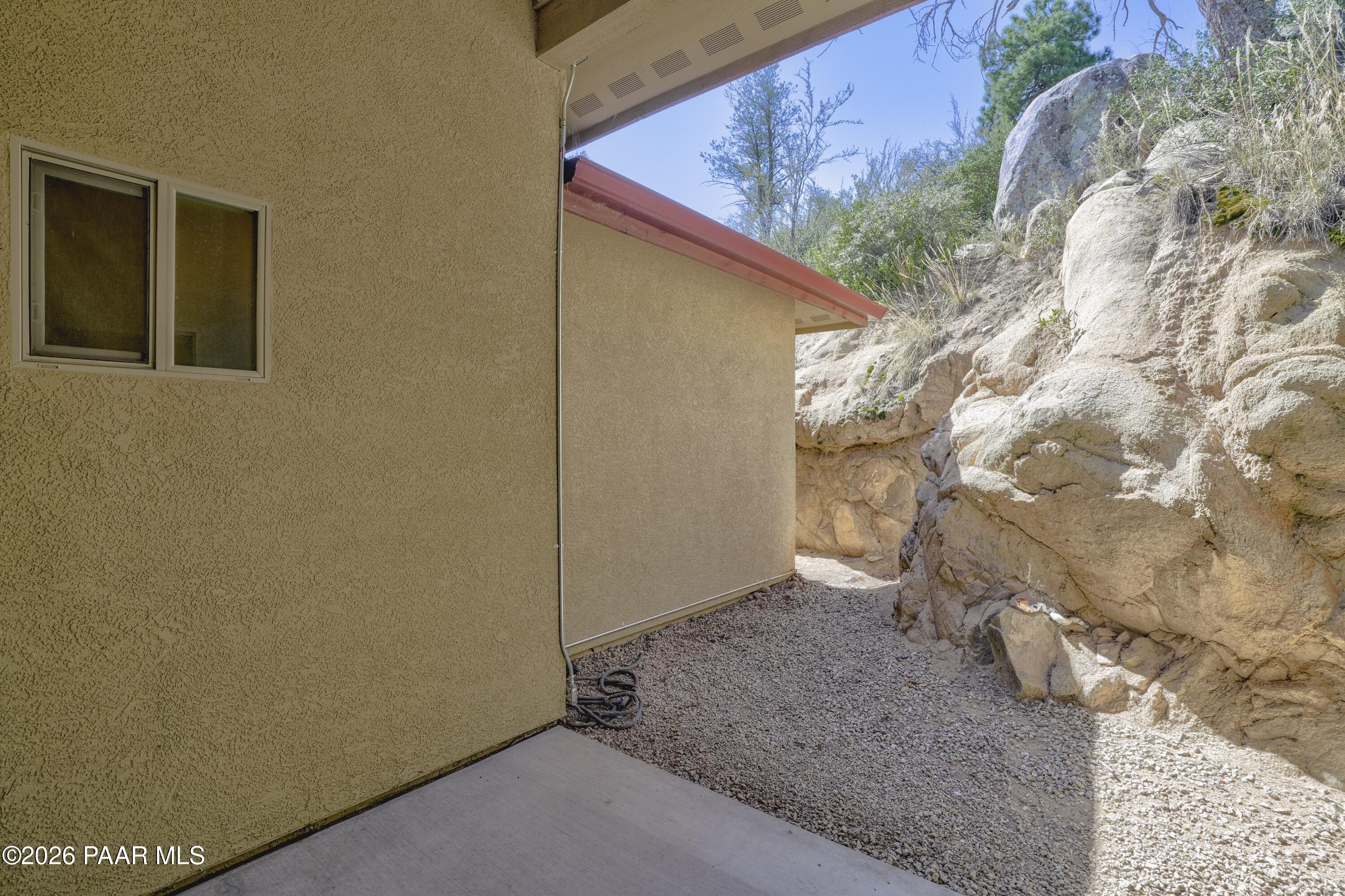 115 Rockcliff Lane
