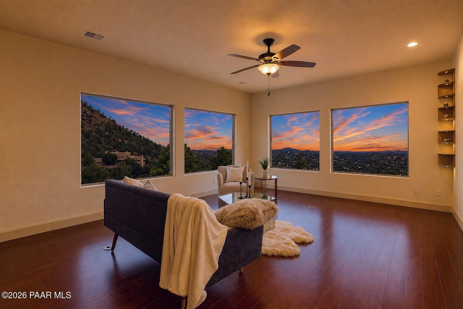 115 Rockcliff Lane