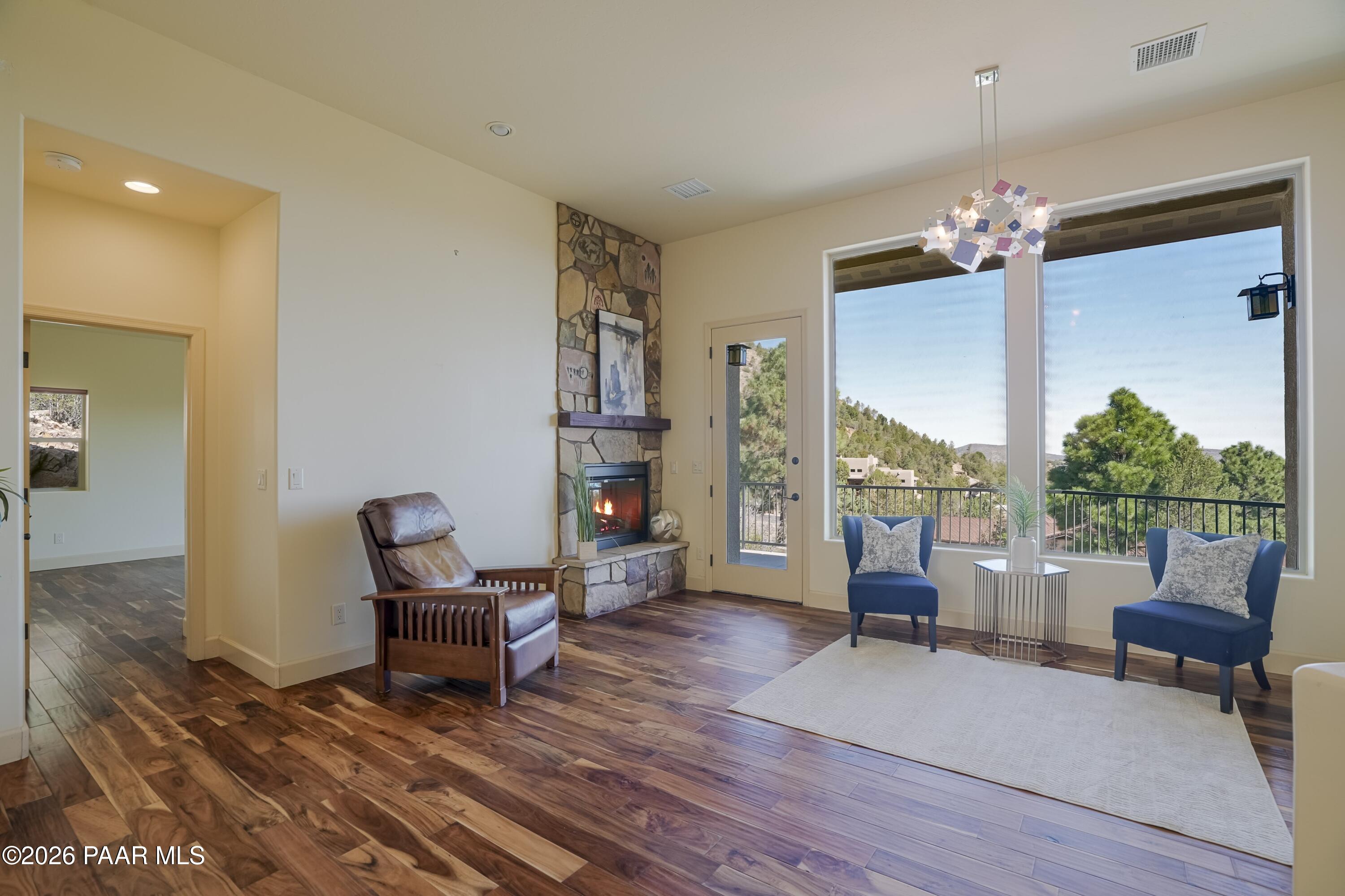 115 Rockcliff Lane