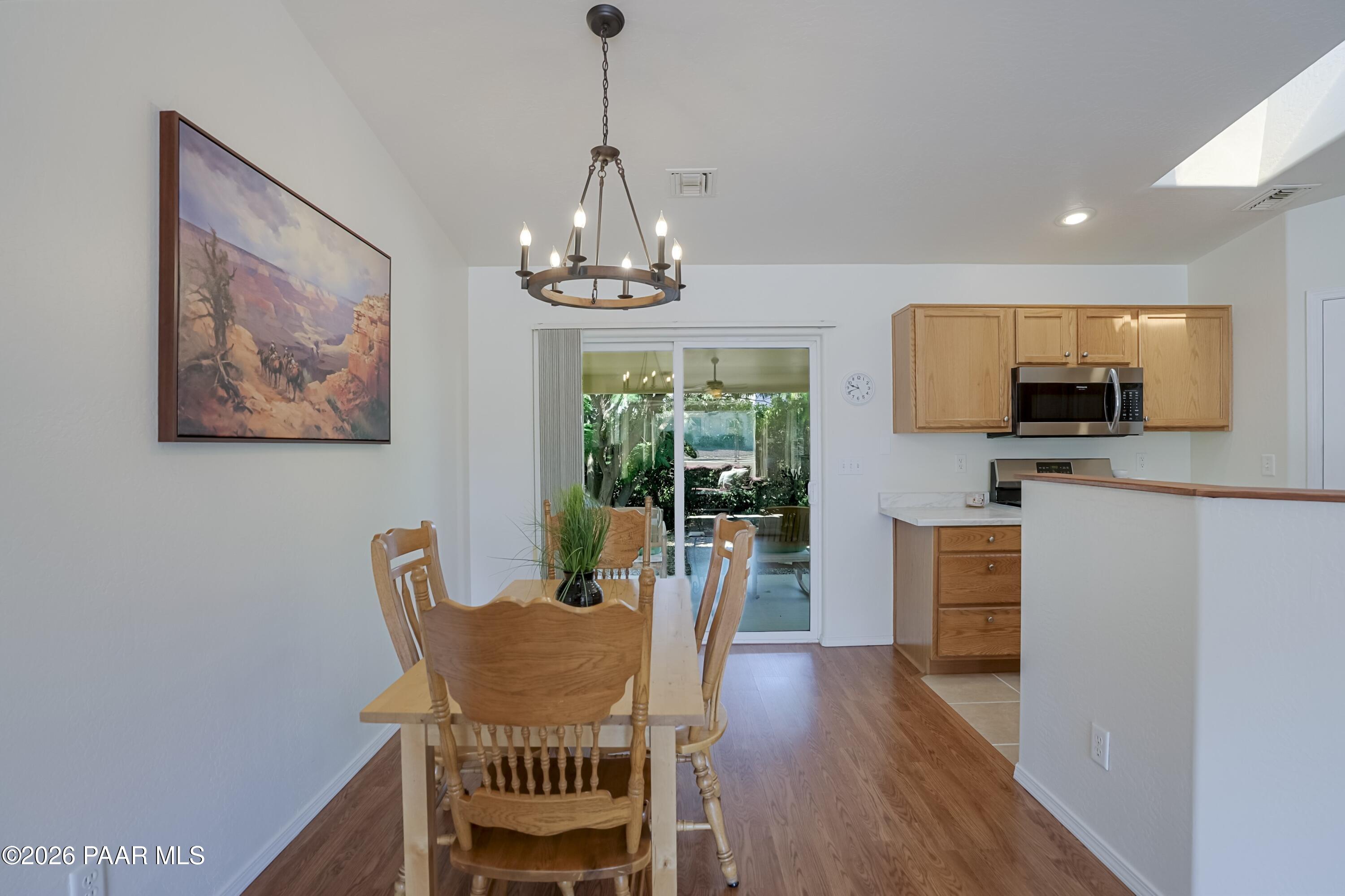 7238 N Valley Vista Road