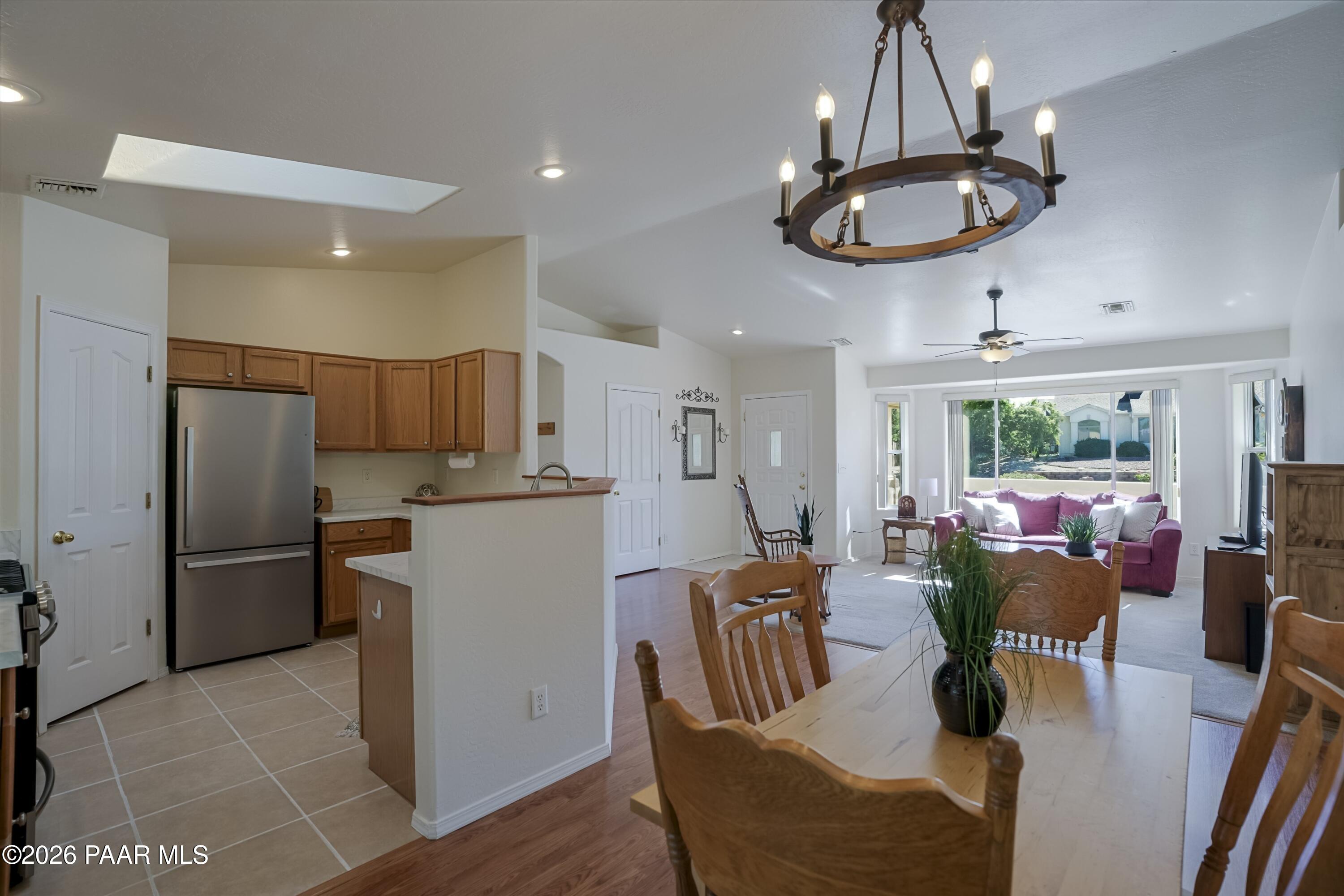 7238 N Valley Vista Road