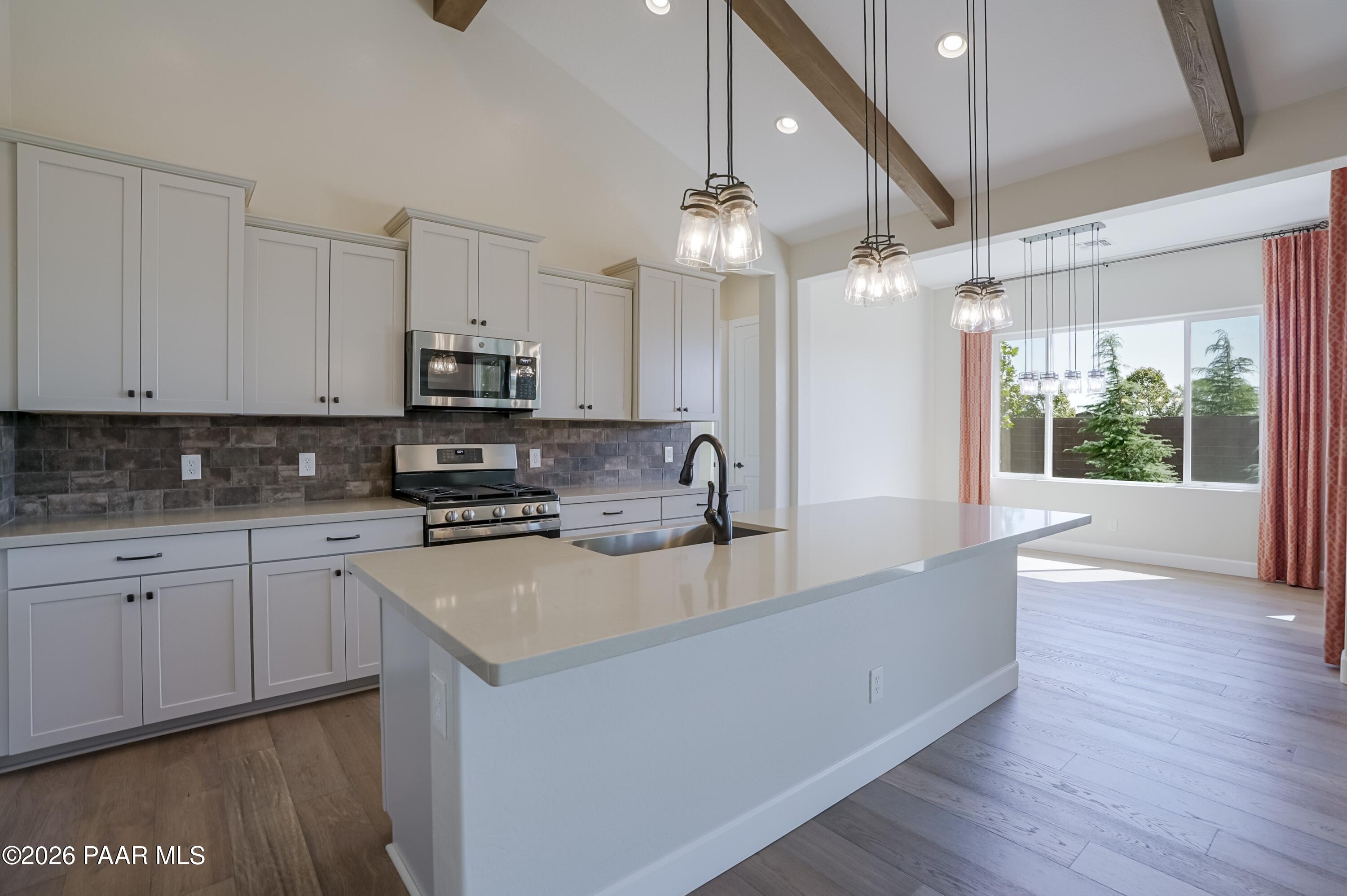 6885 Claret Drive