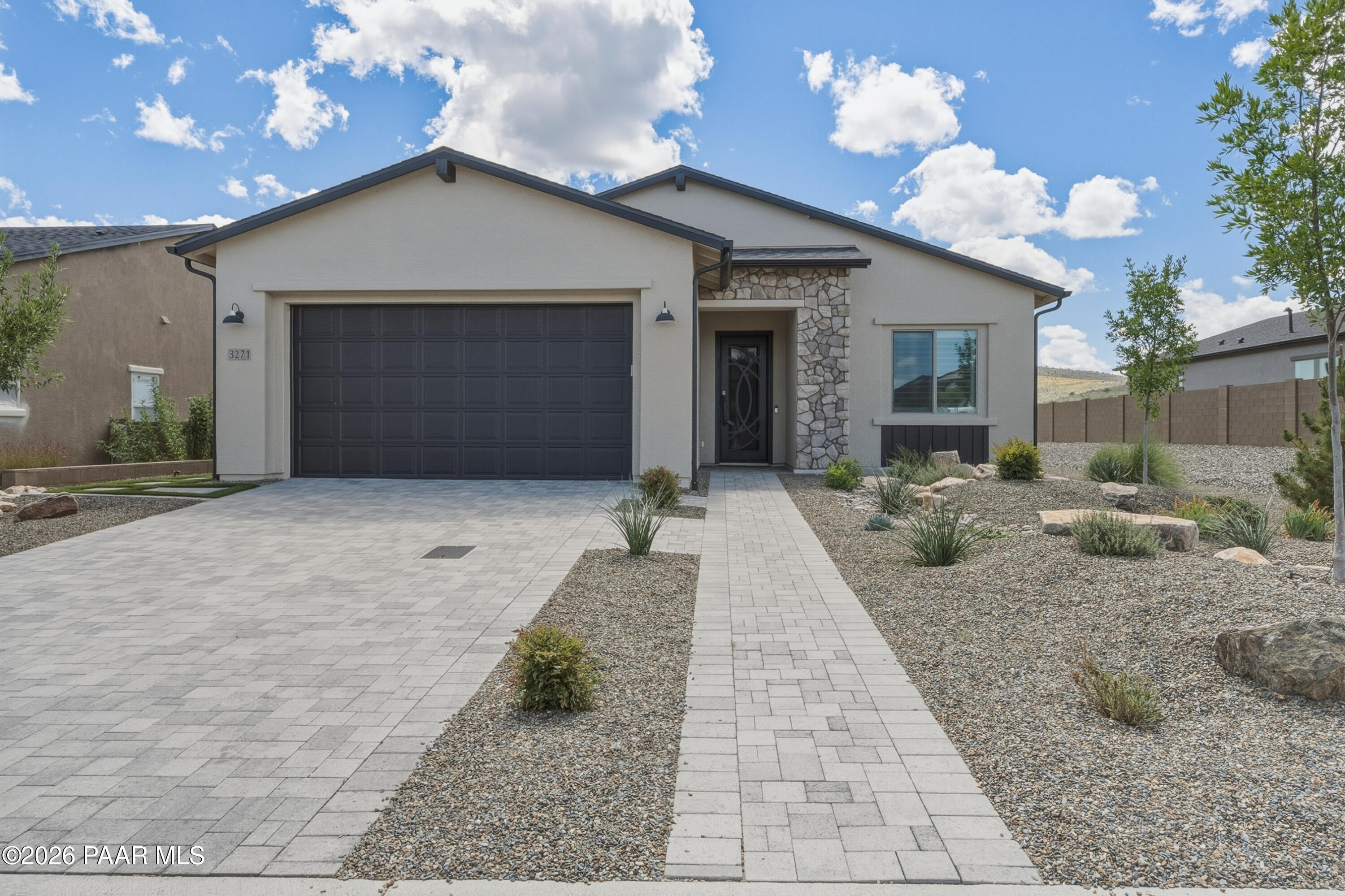 3271 Iron King Circle