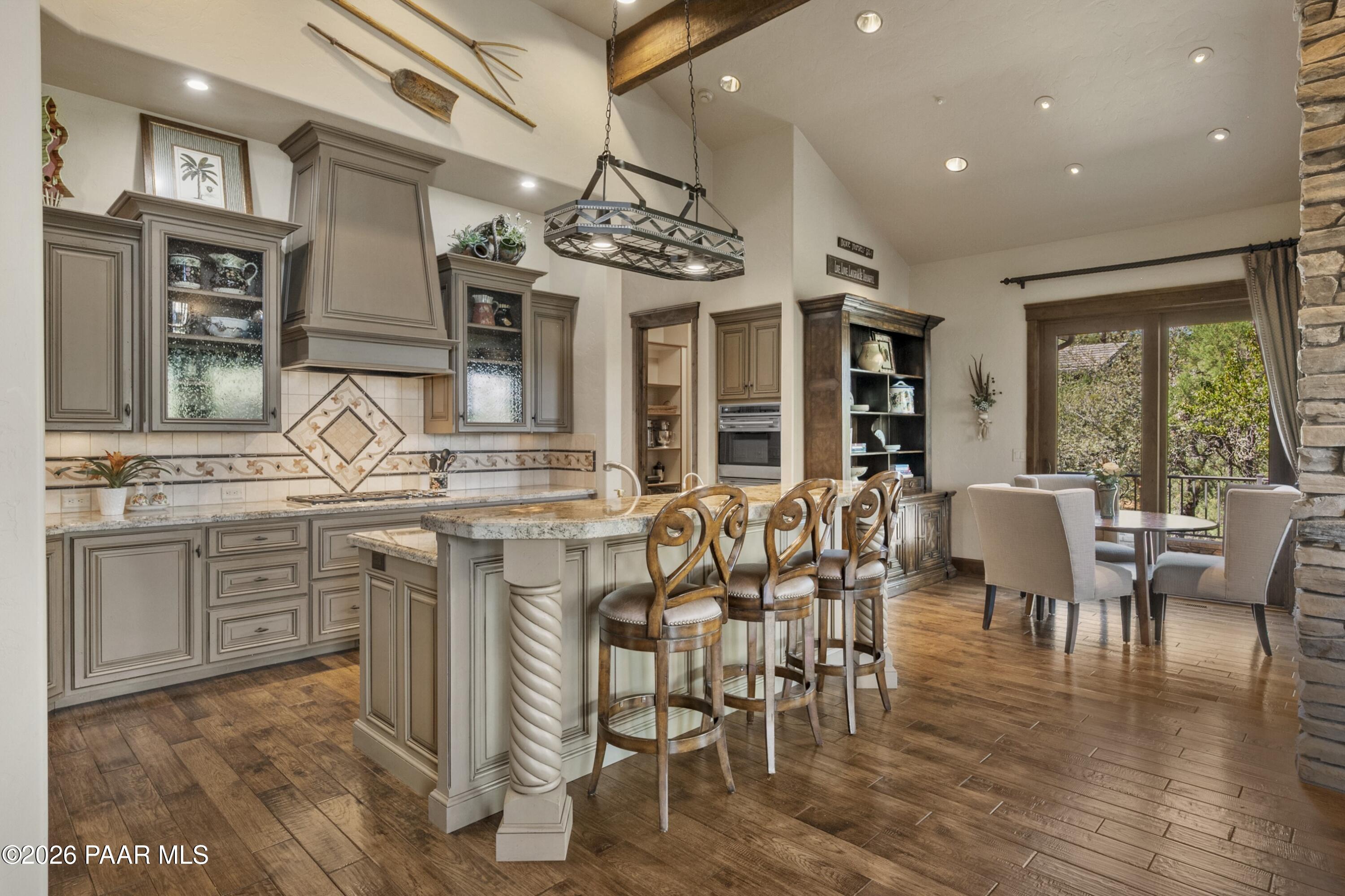 2140 Golf Club Lane