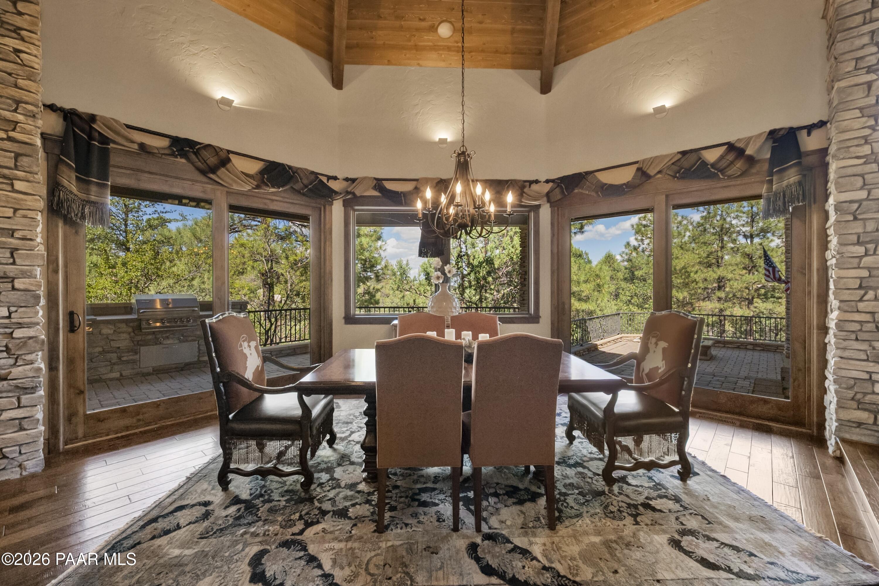 2140 Golf Club Lane