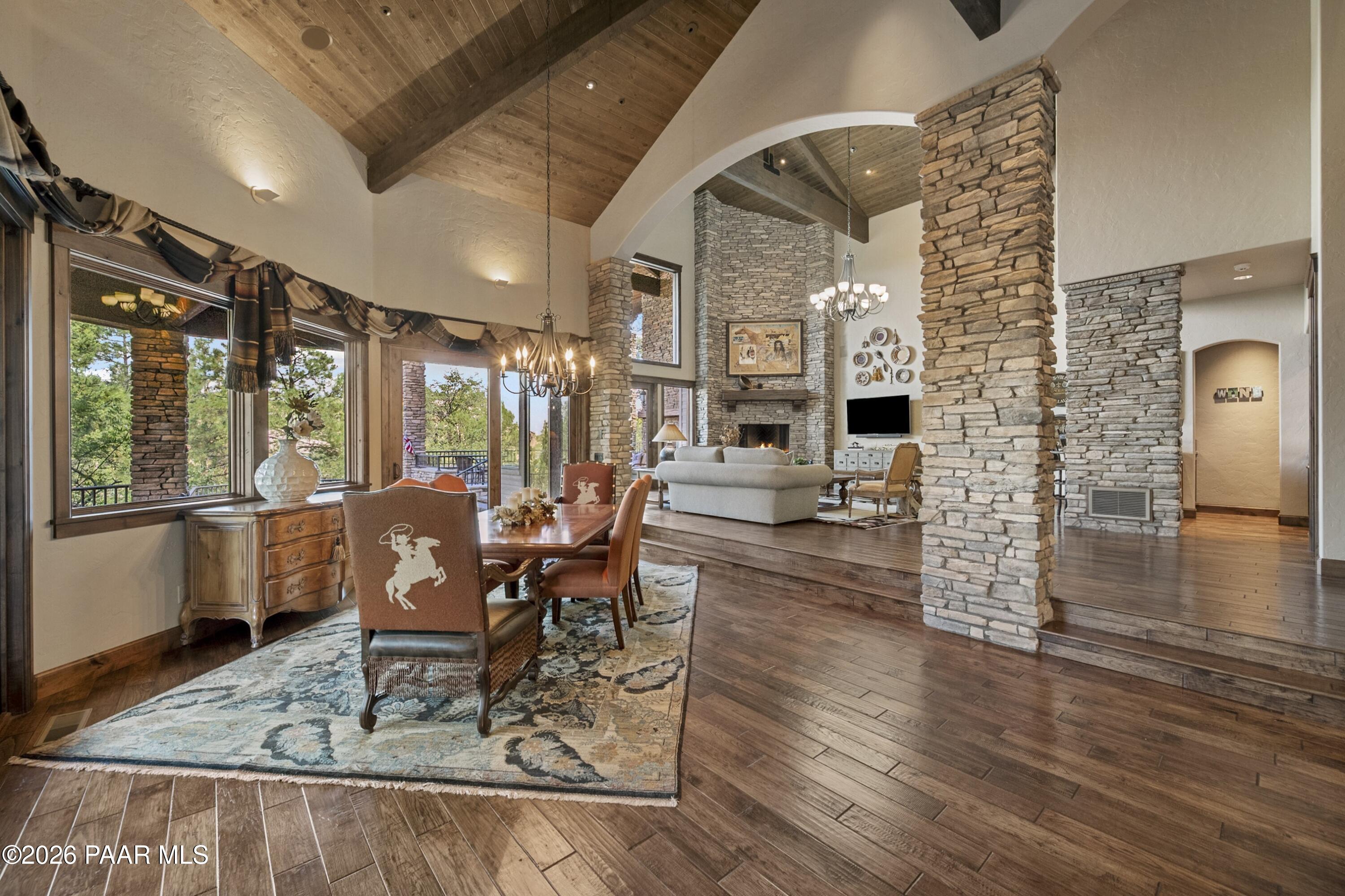 2140 Golf Club Lane