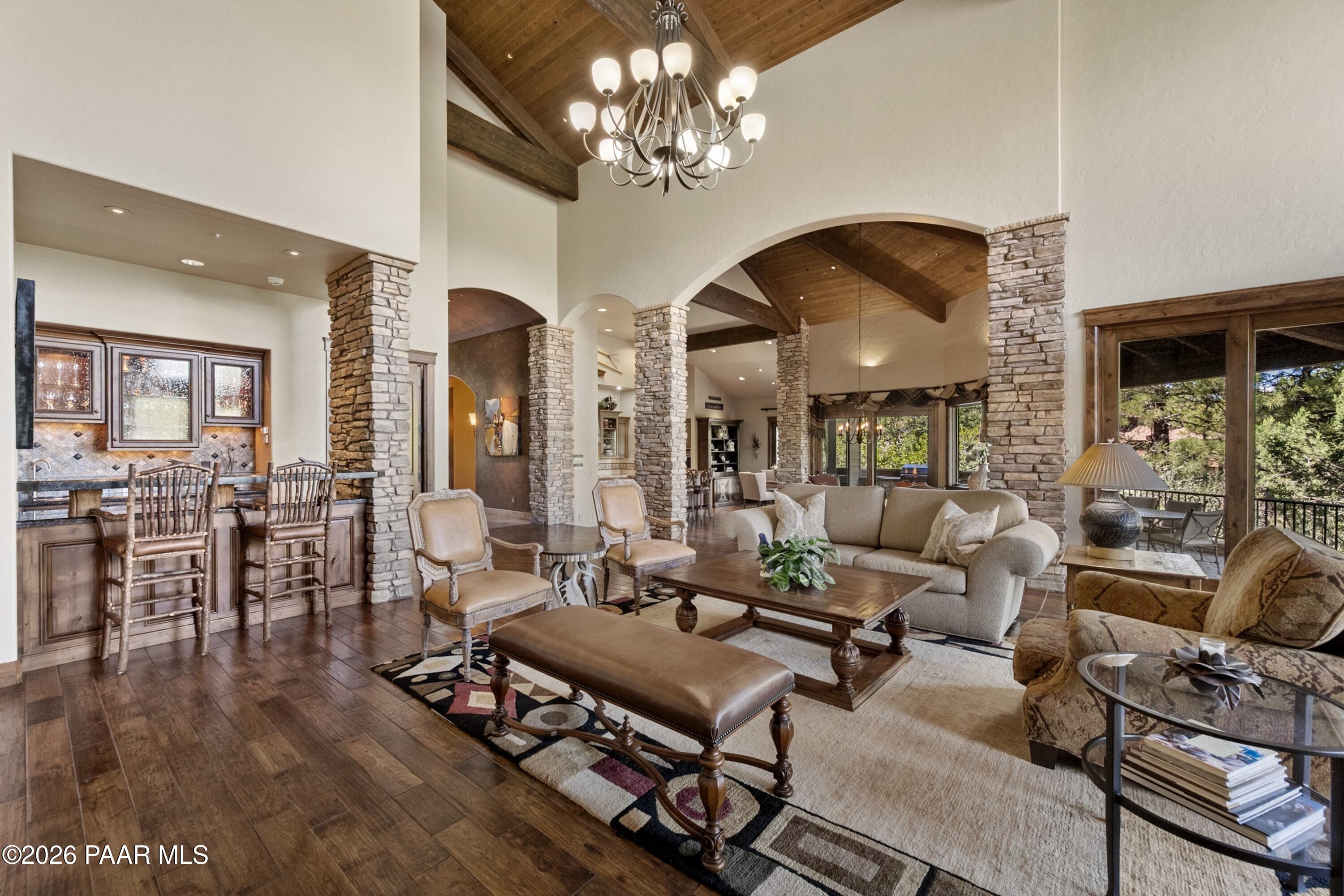 2140 Golf Club Lane
