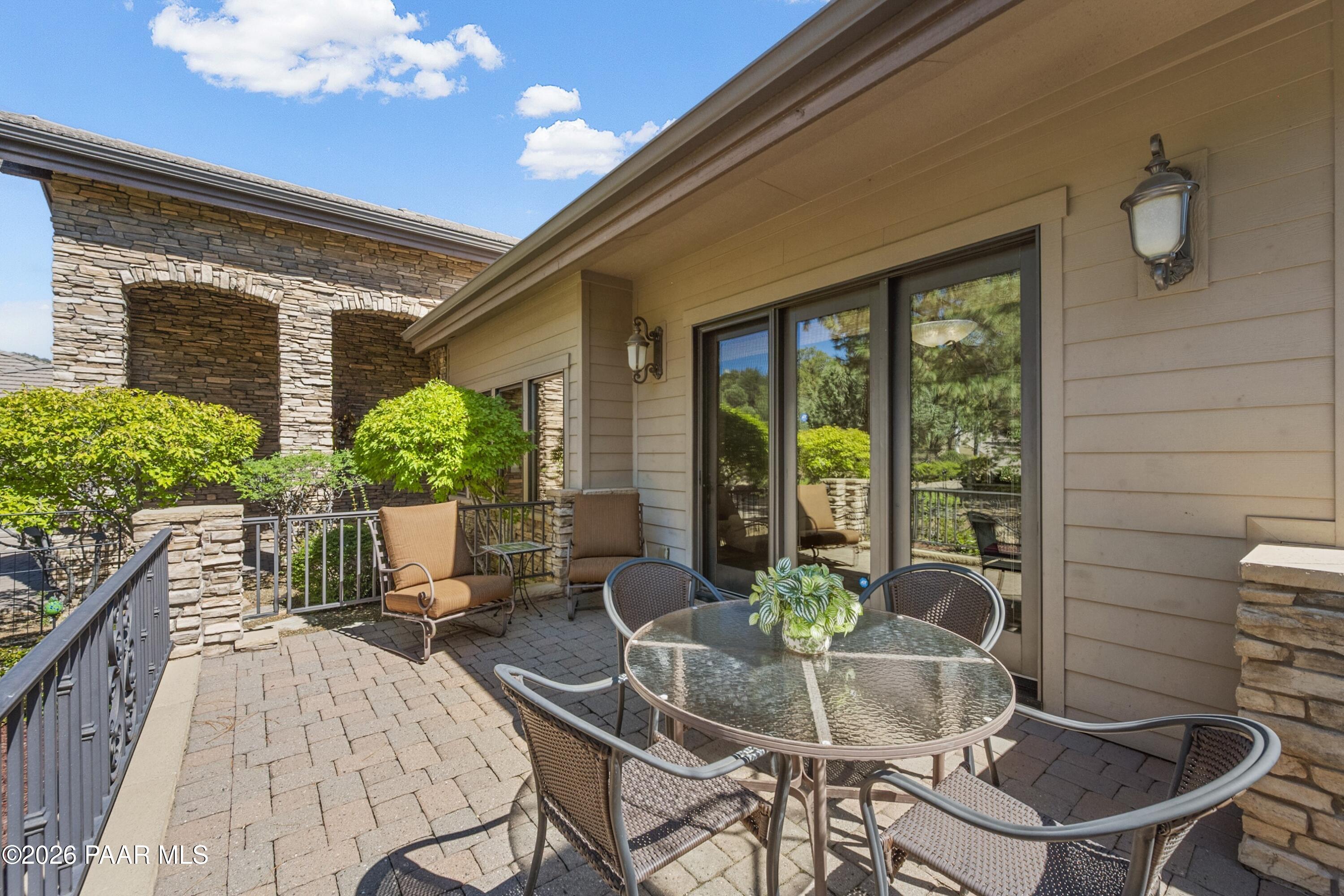 2140 Golf Club Lane