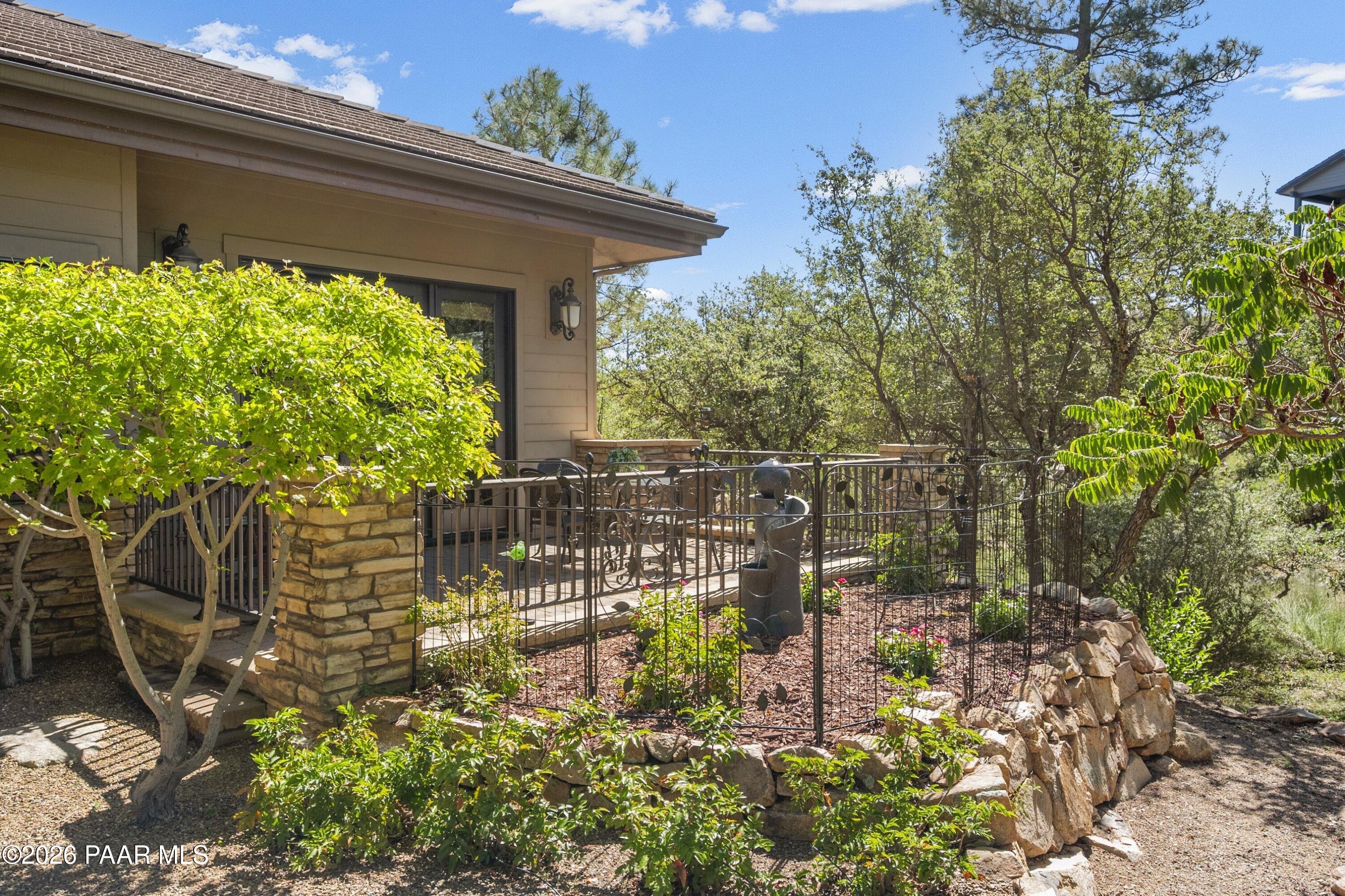2140 Golf Club Lane