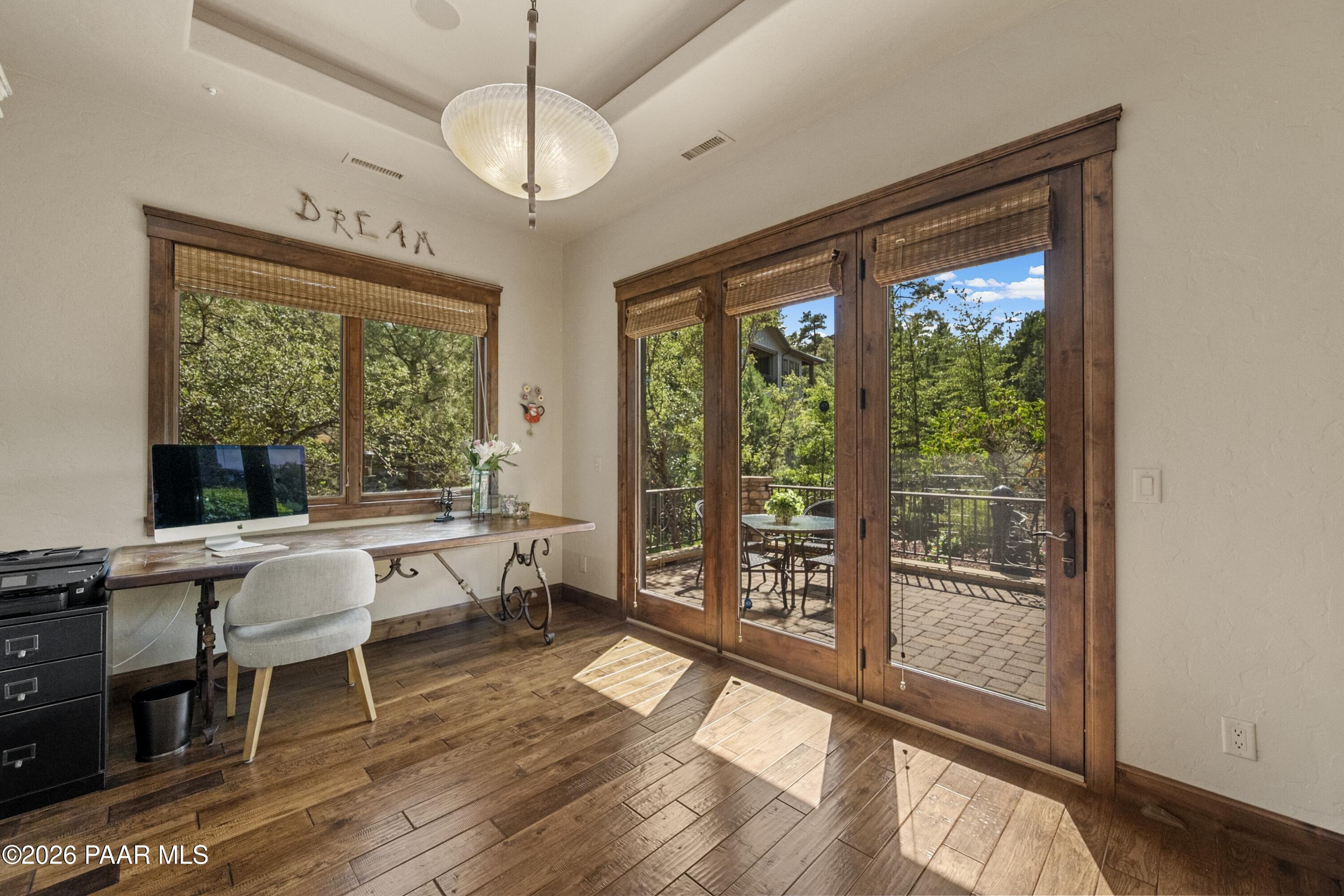 2140 Golf Club Lane