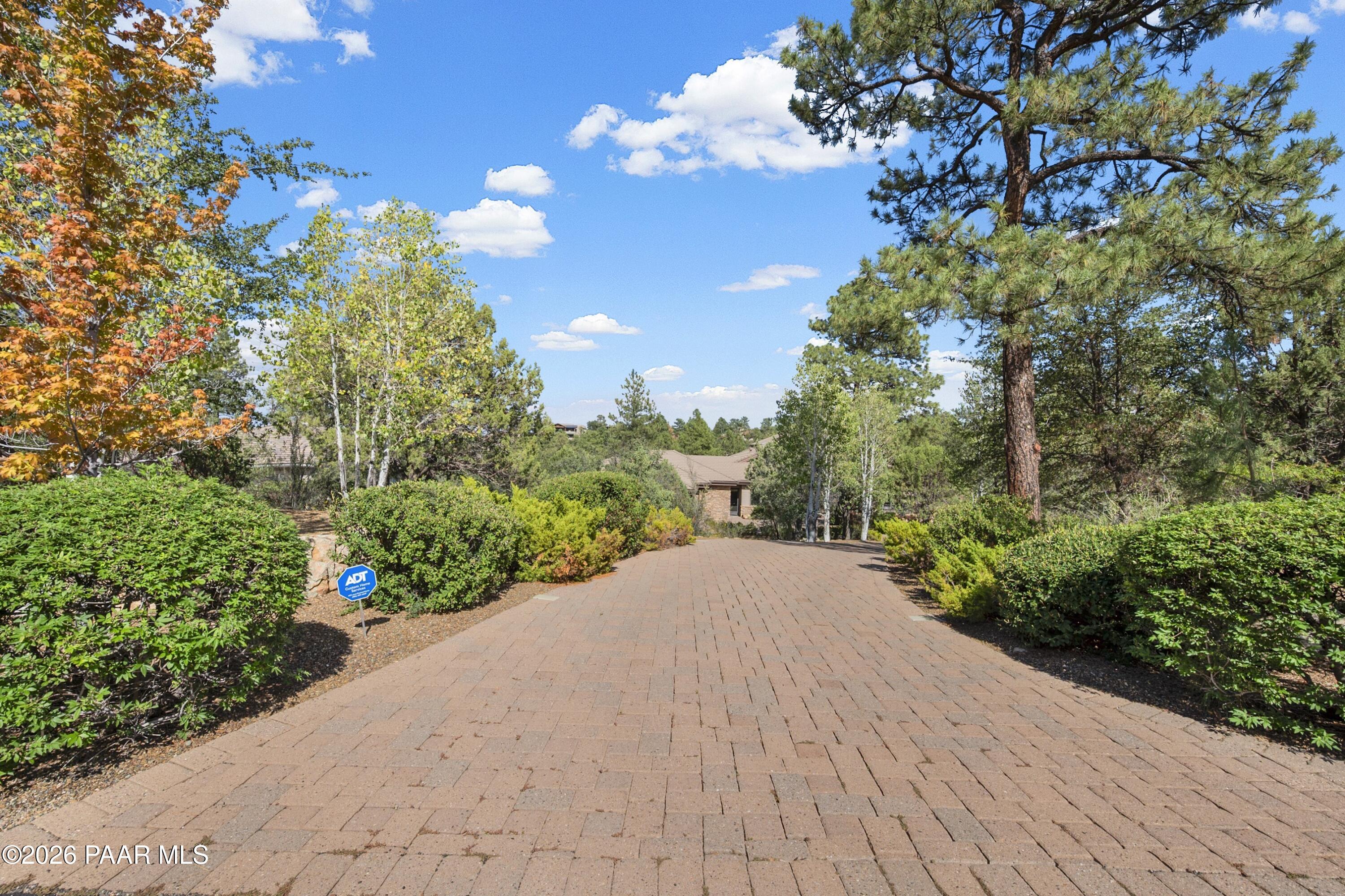 2140 Golf Club Lane