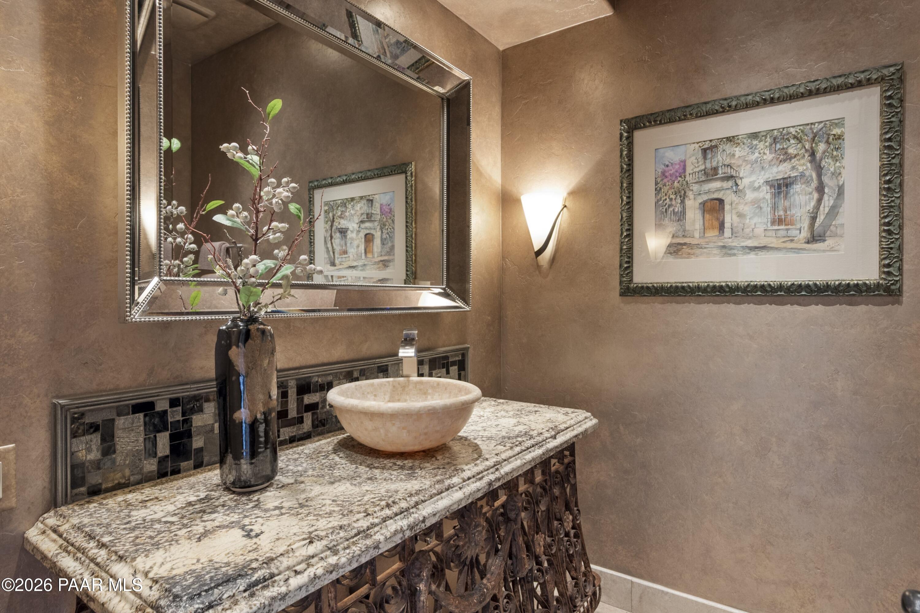 2140 Golf Club Lane