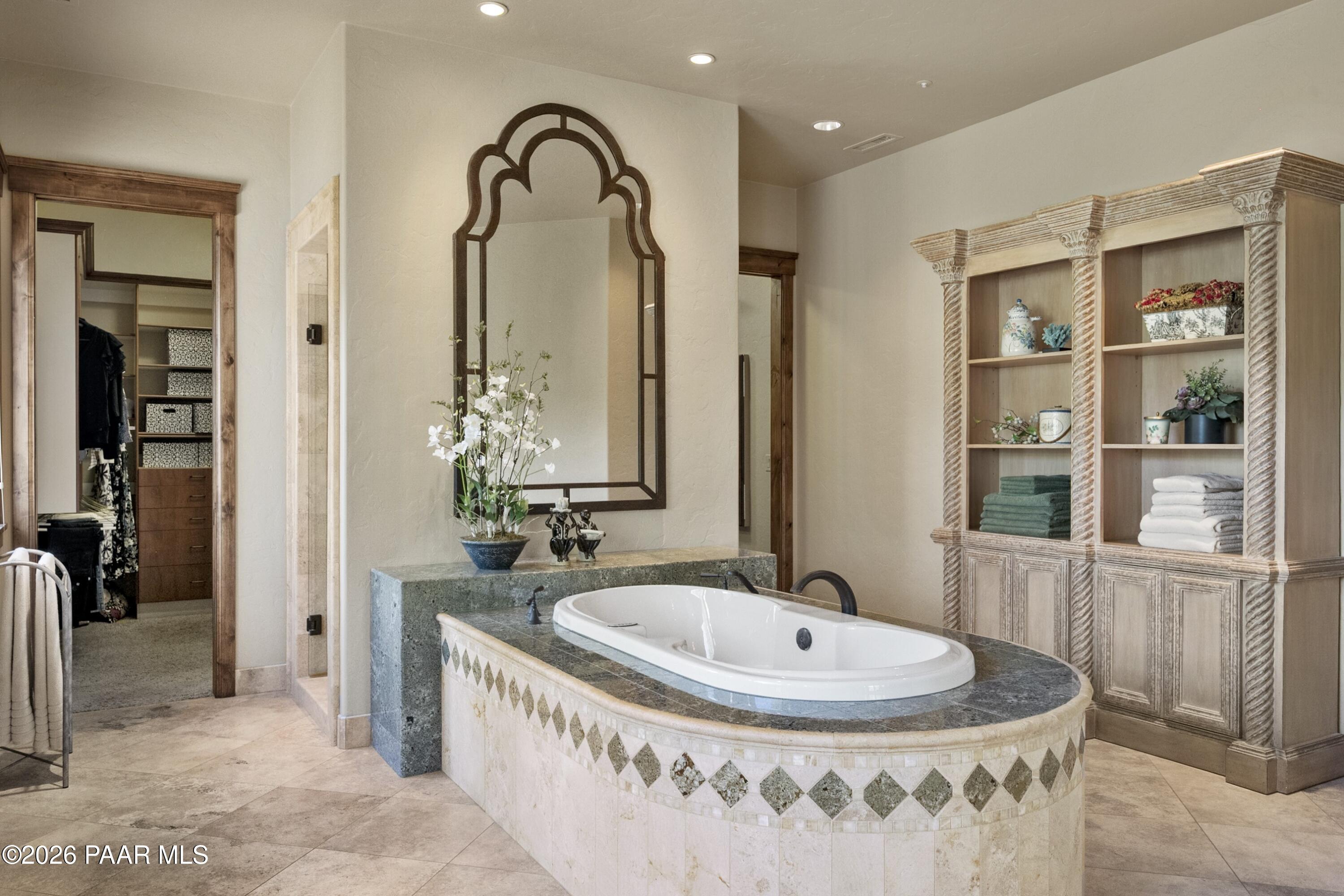 2140 Golf Club Lane
