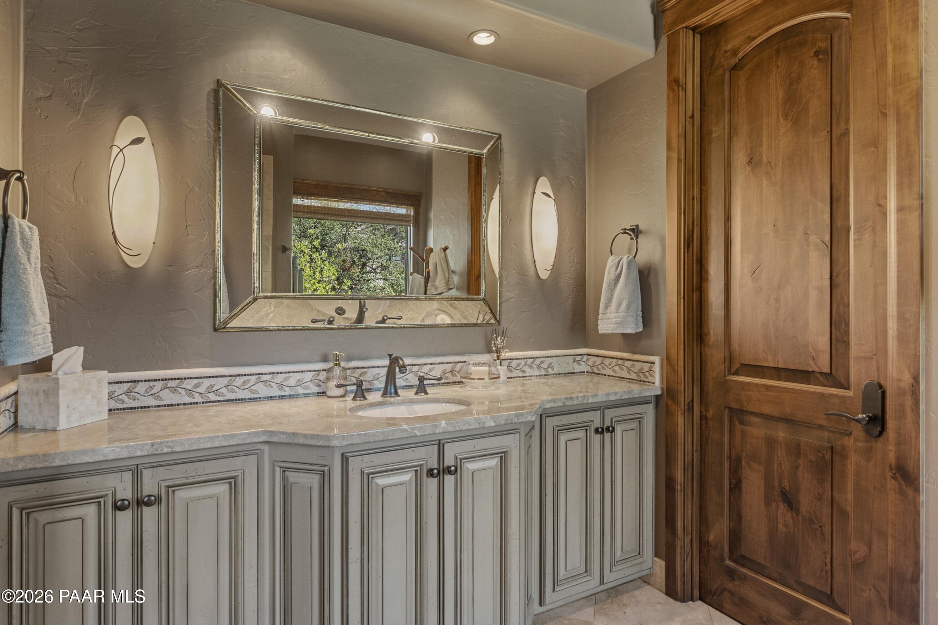 2140 Golf Club Lane