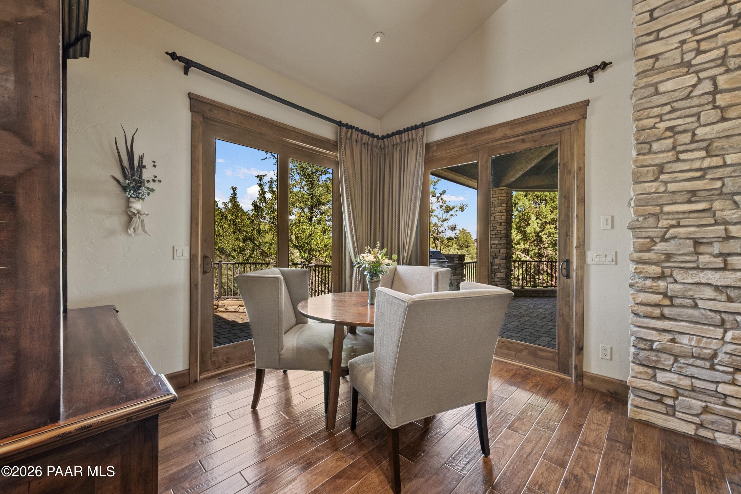 2140 Golf Club Lane