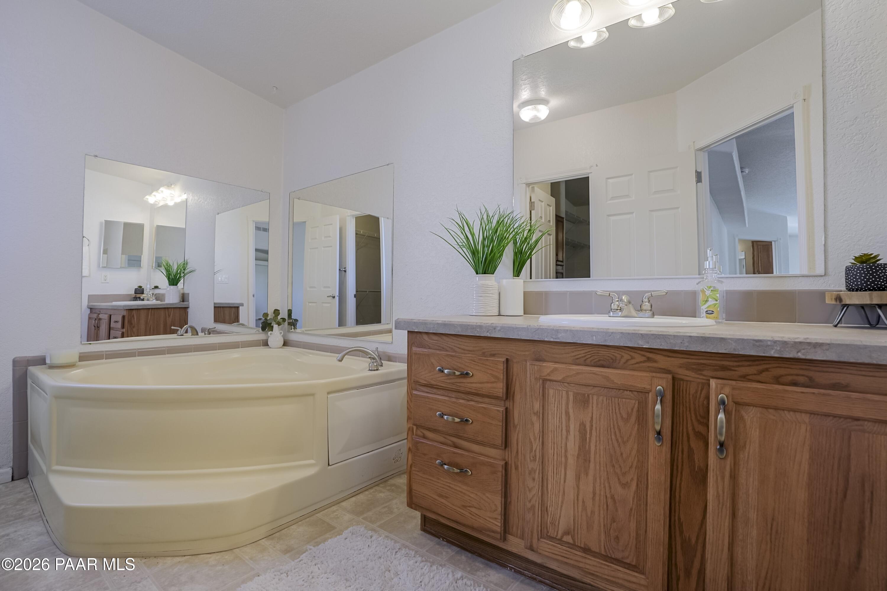10300 N Antelope Meadows Drive