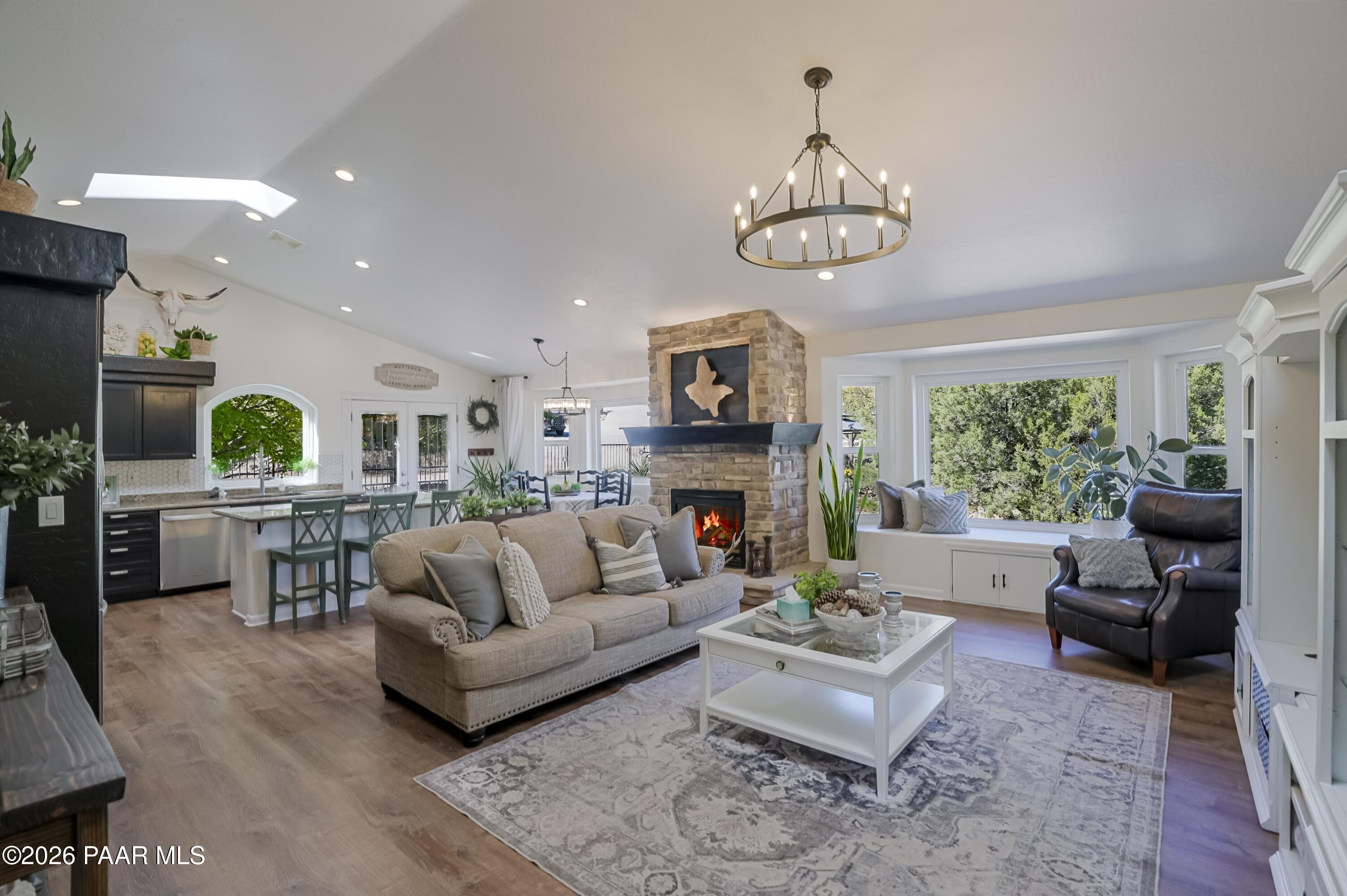 2509 Redbud Lane