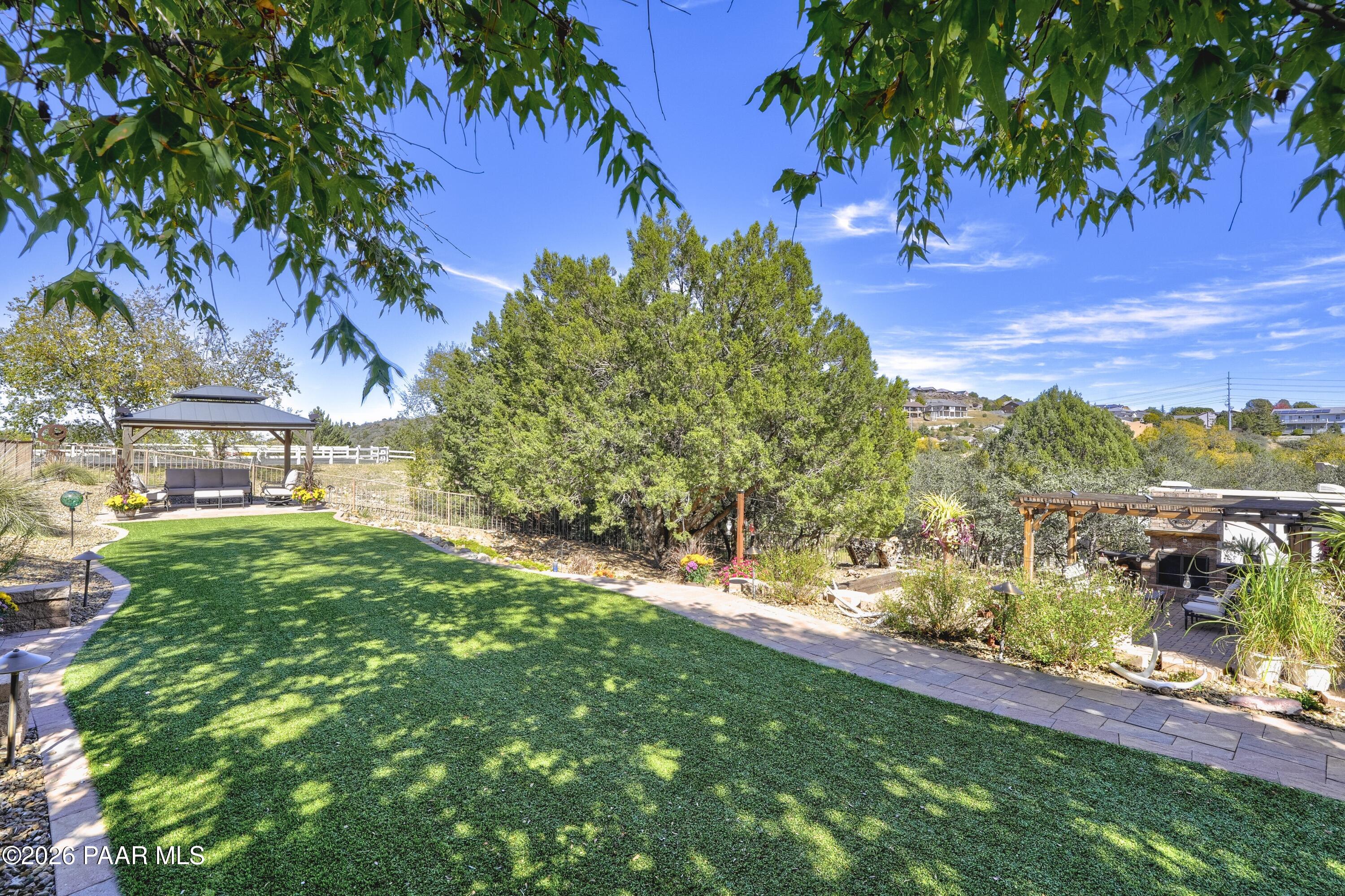 2509 Redbud Lane