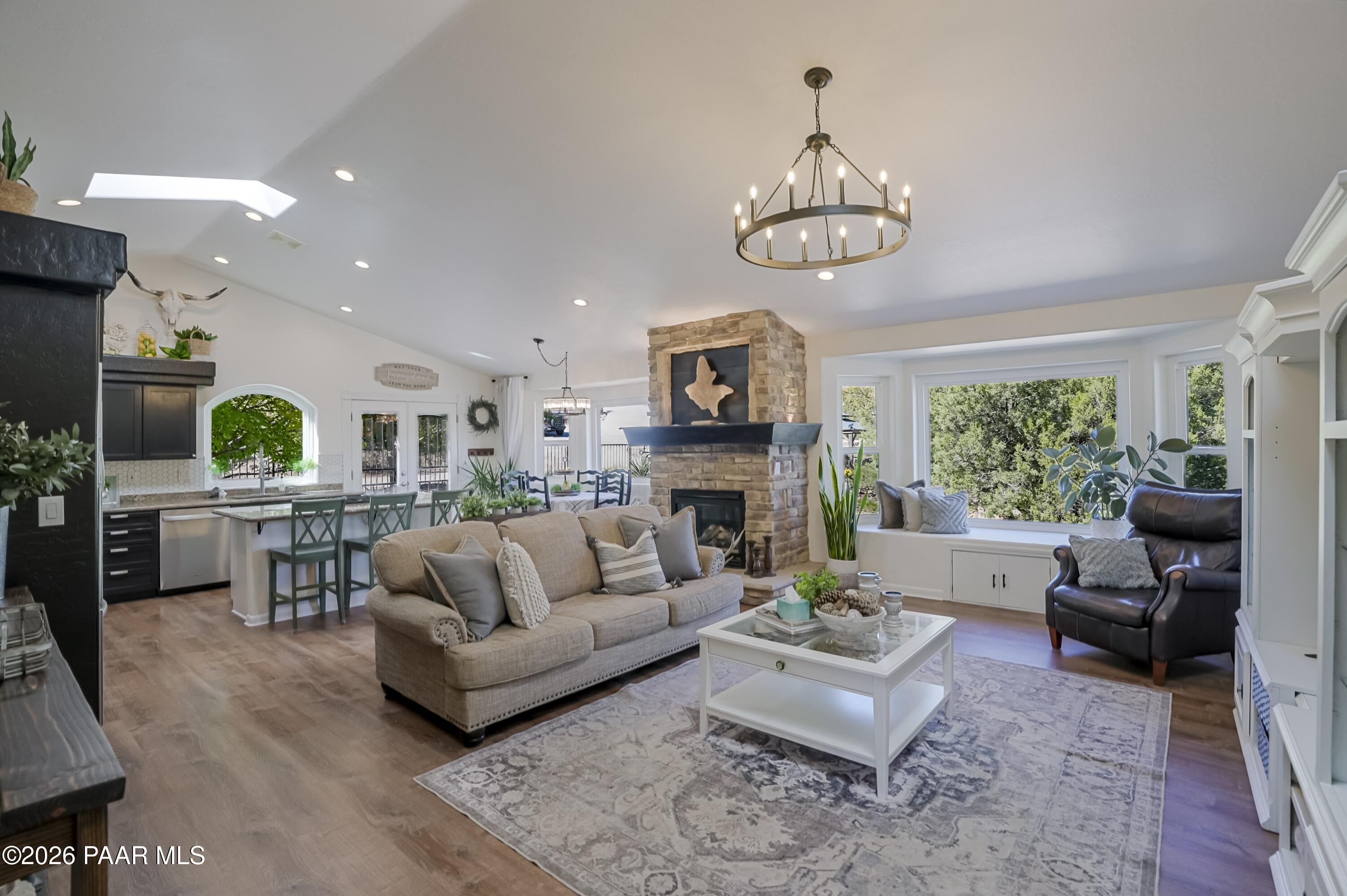 2509 Redbud Lane