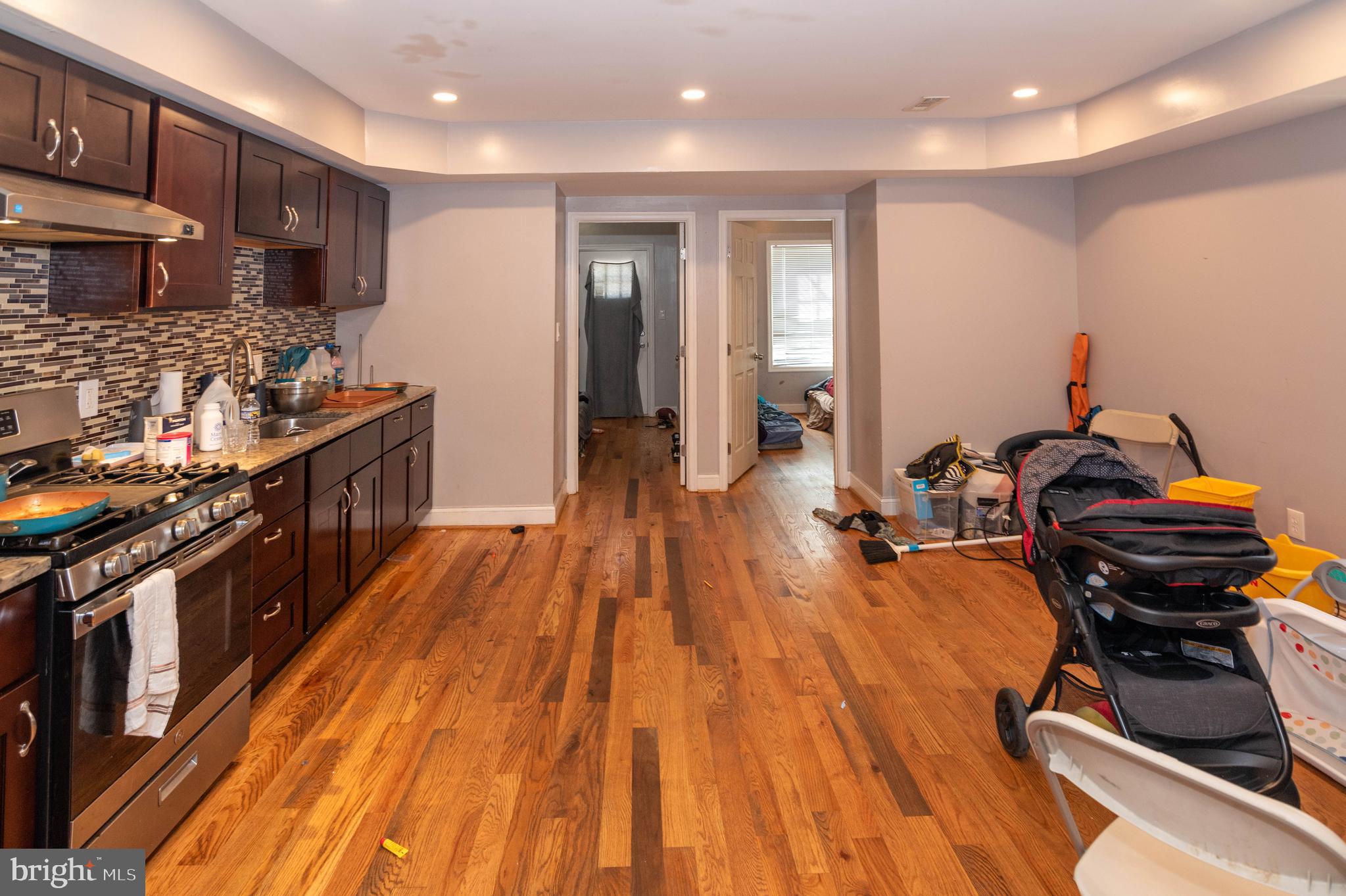 116 Emerson St NW