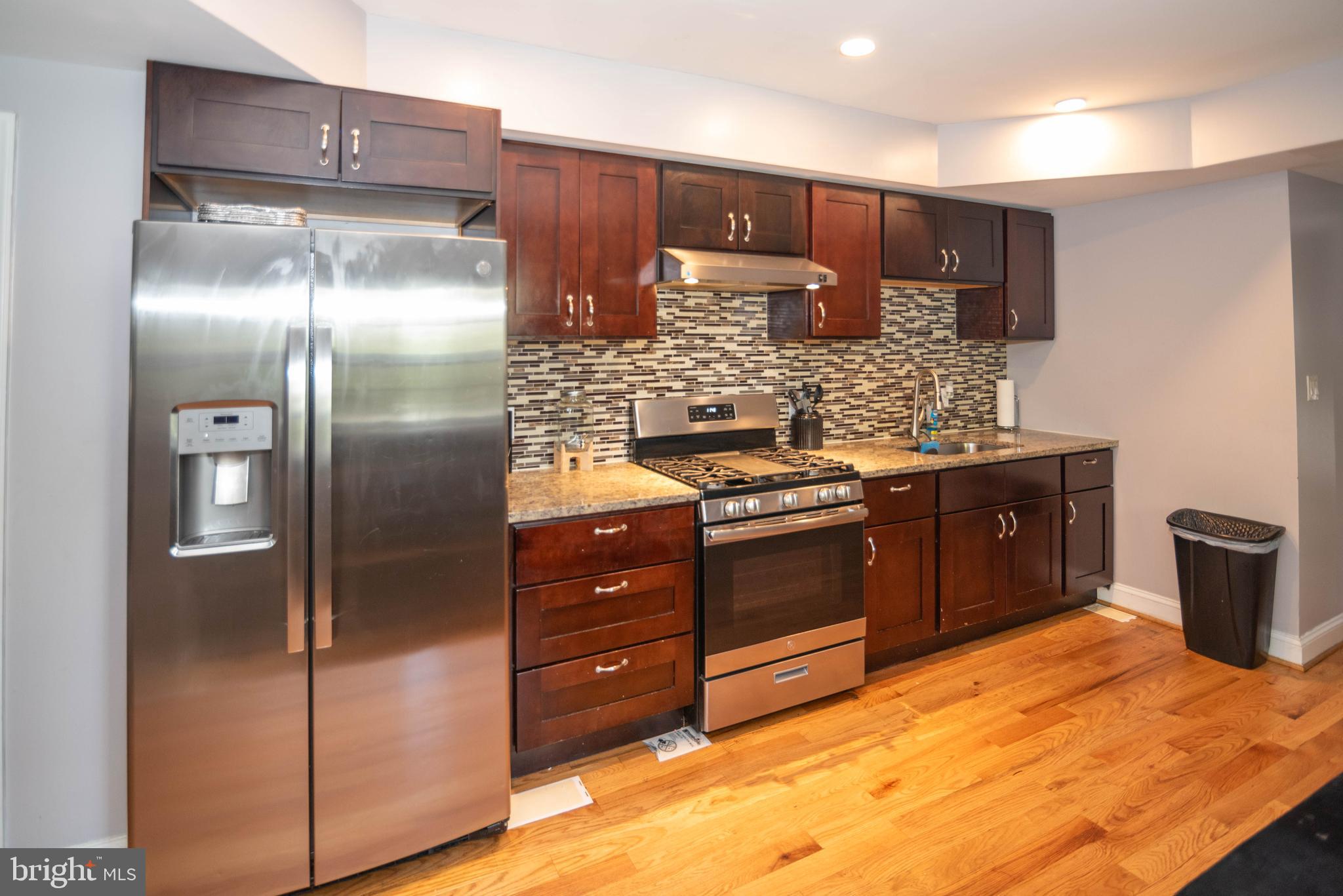 116 Emerson St NW
