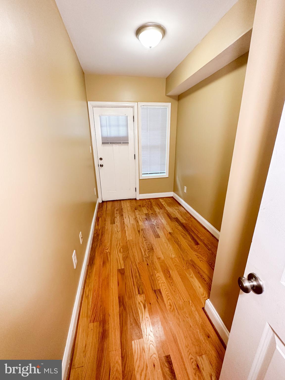 116 Emerson St NW