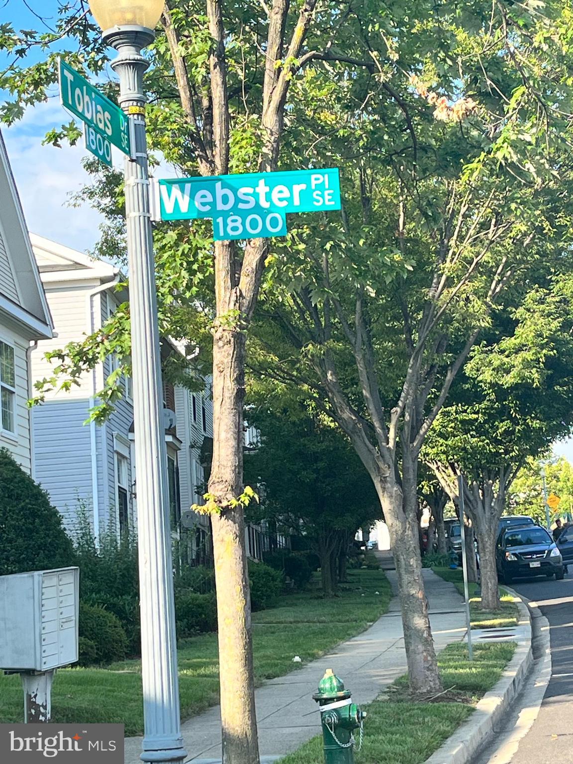 1830 Webster Pl SE