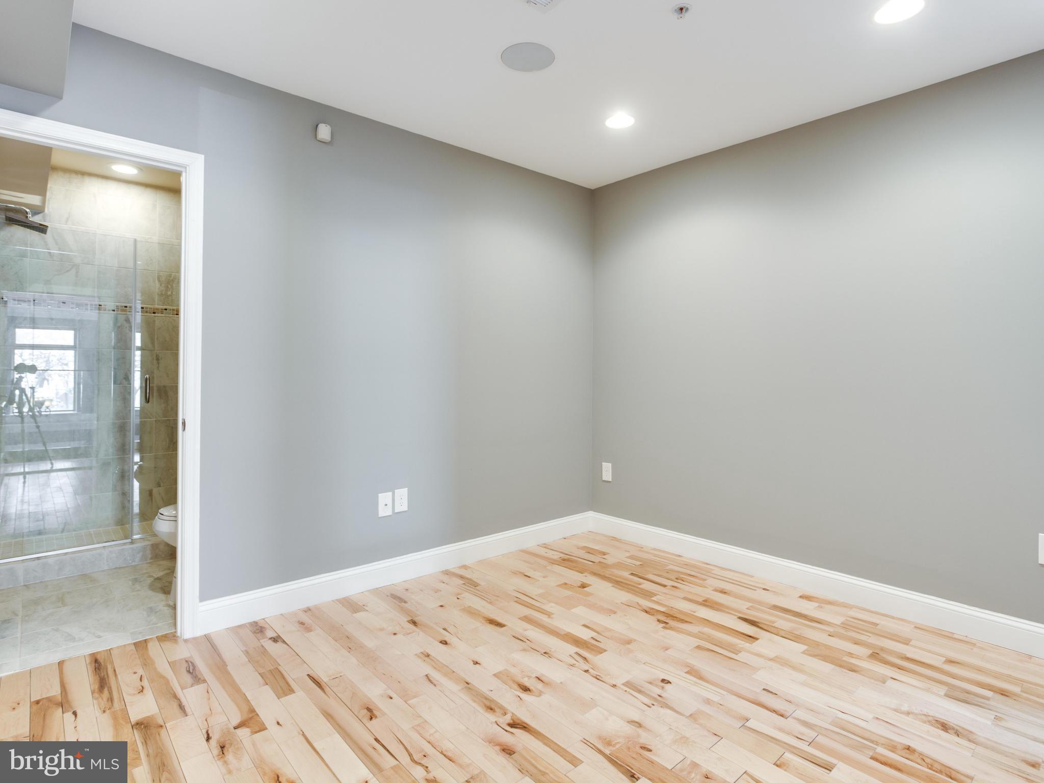 1234 EUCLID ST NW #1