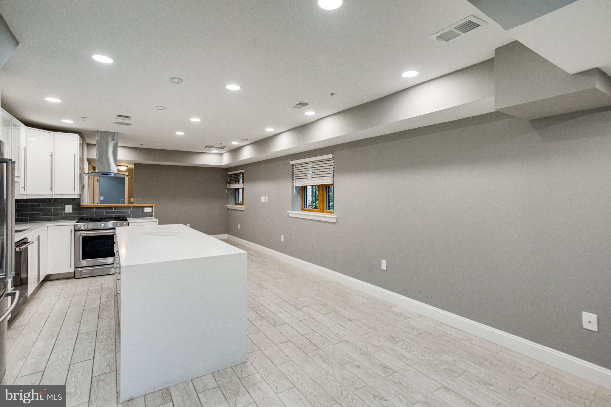 1234 EUCLID ST NW #1