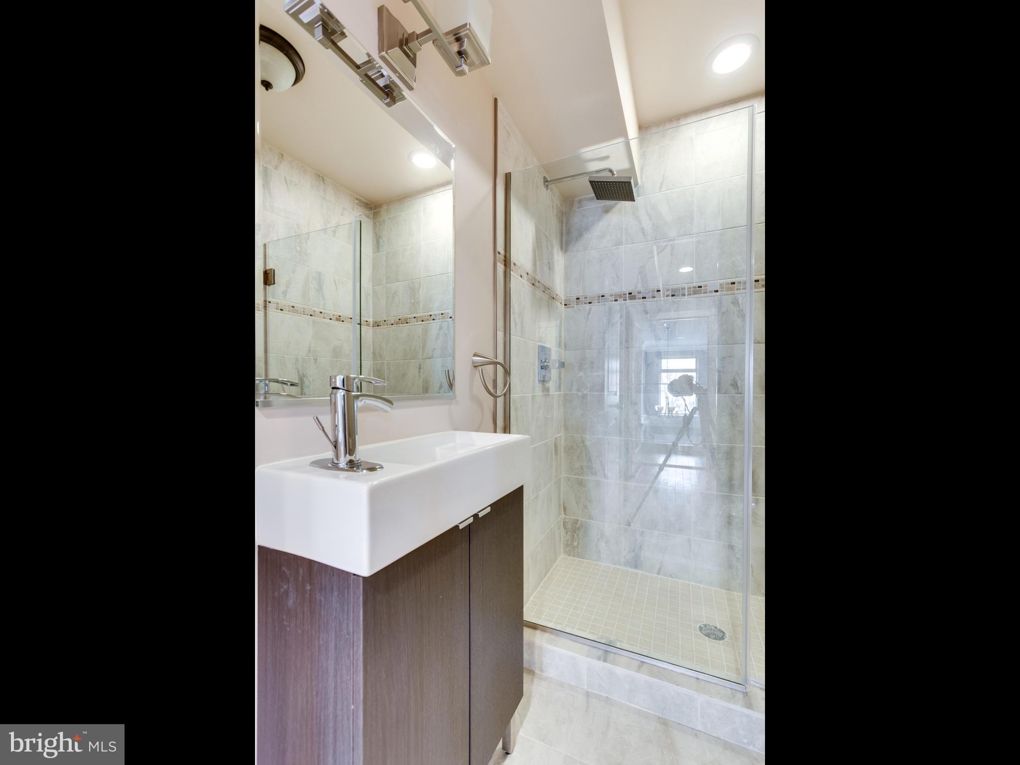 1234 EUCLID ST NW #1