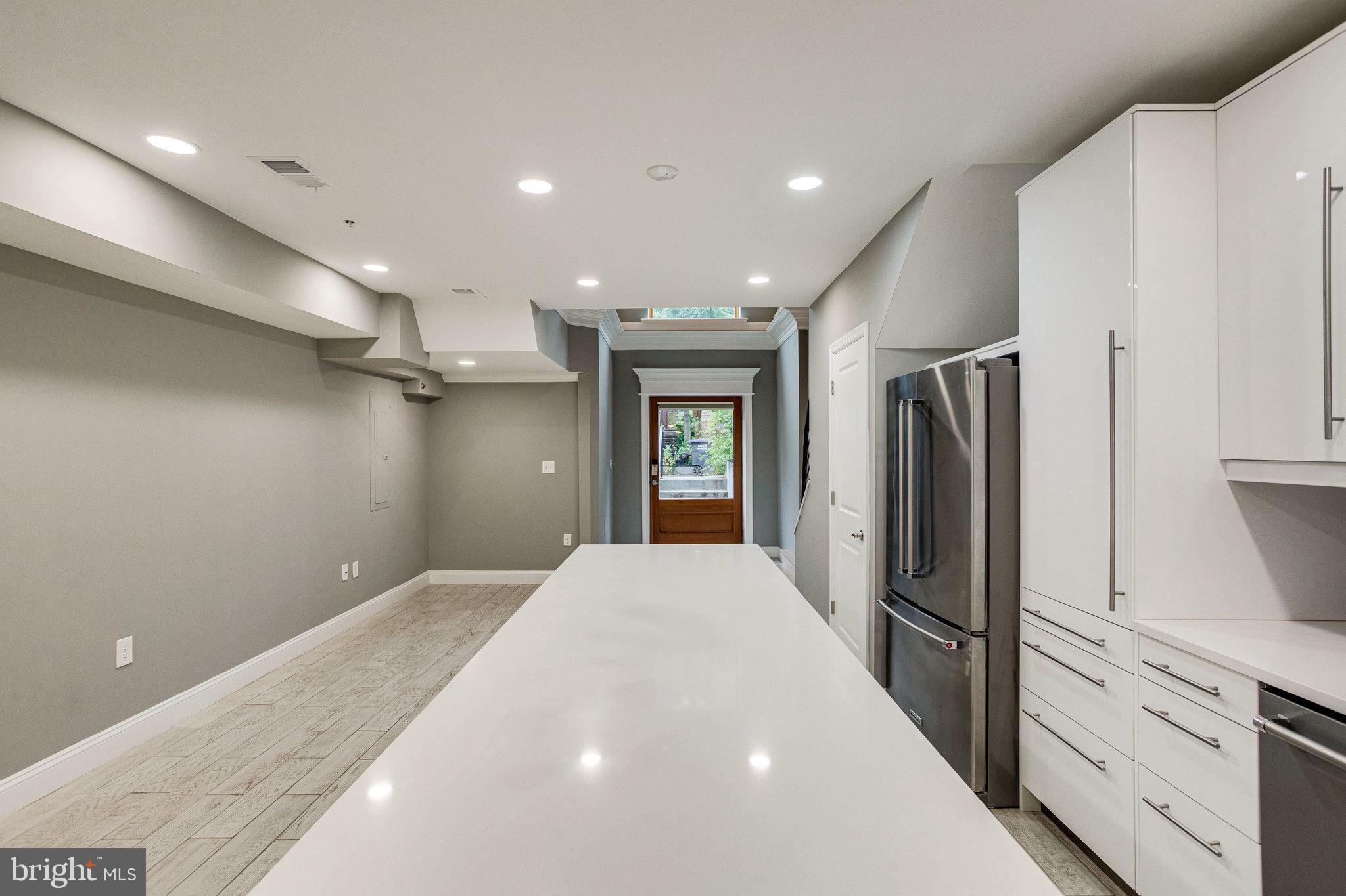 1234 EUCLID ST NW #1