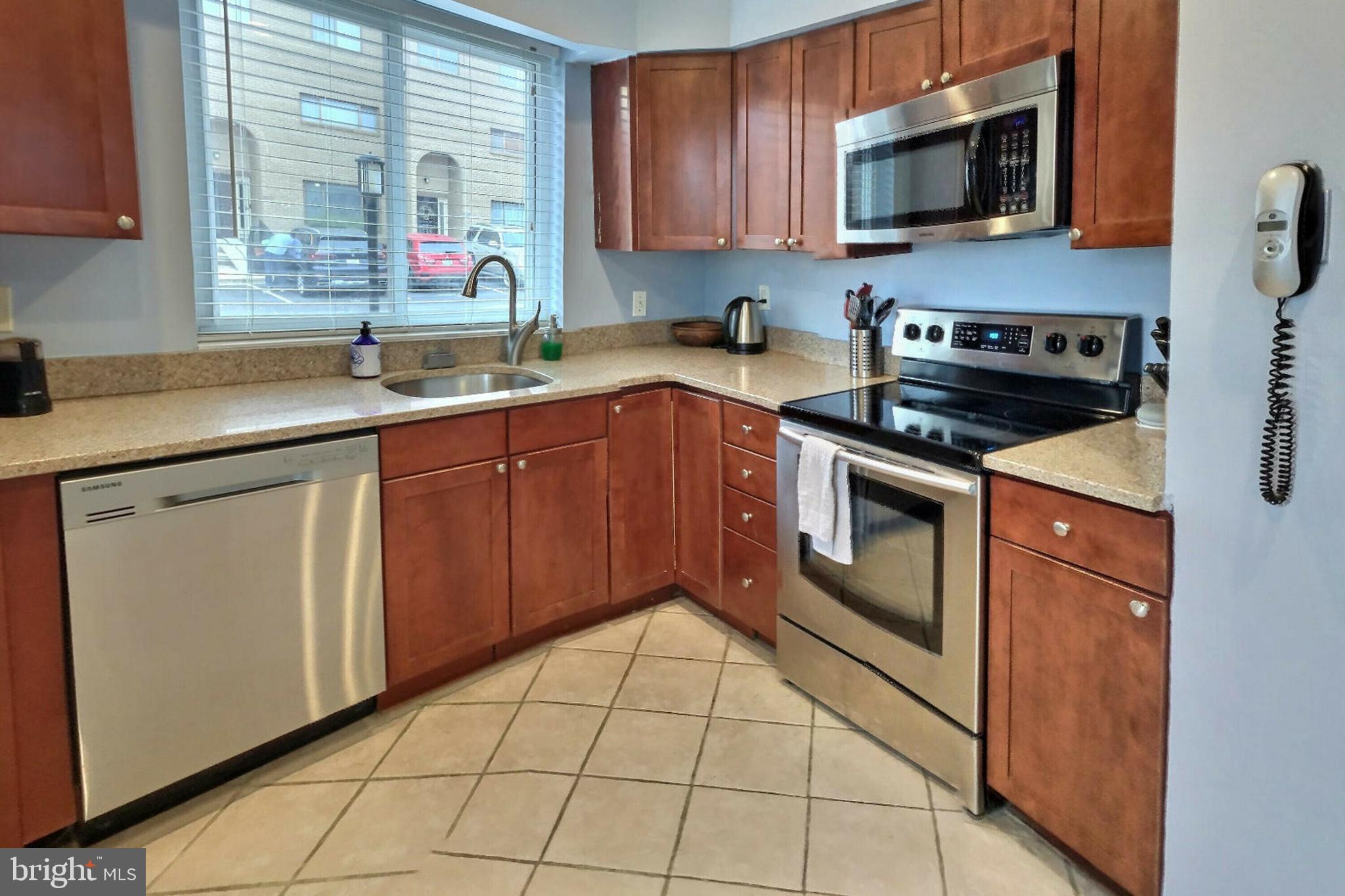 3200 Banneker Dr NE #3200