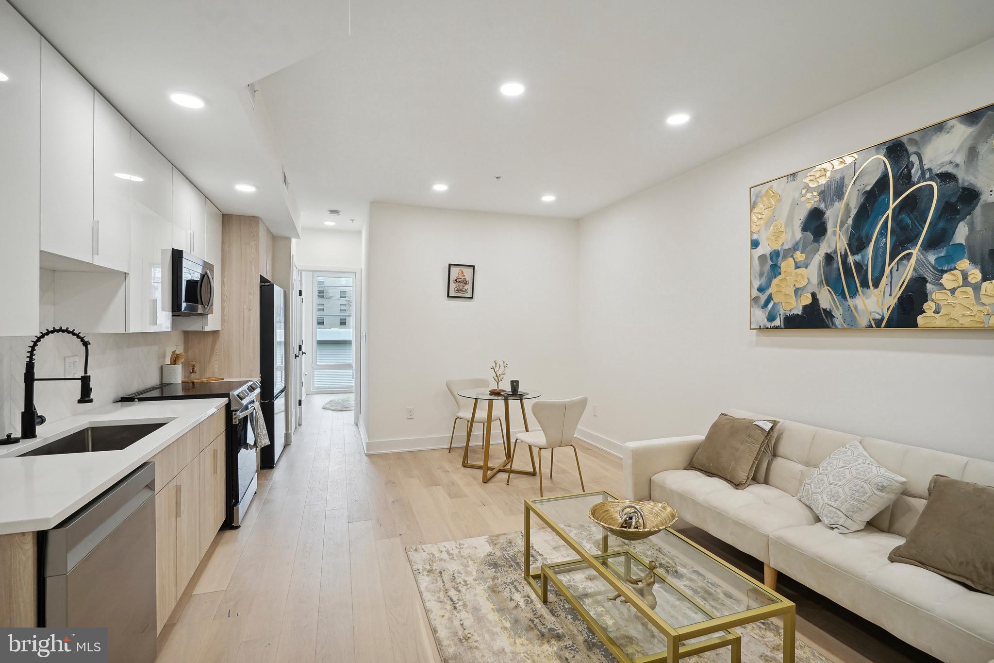 1328 Bryant St NE #4