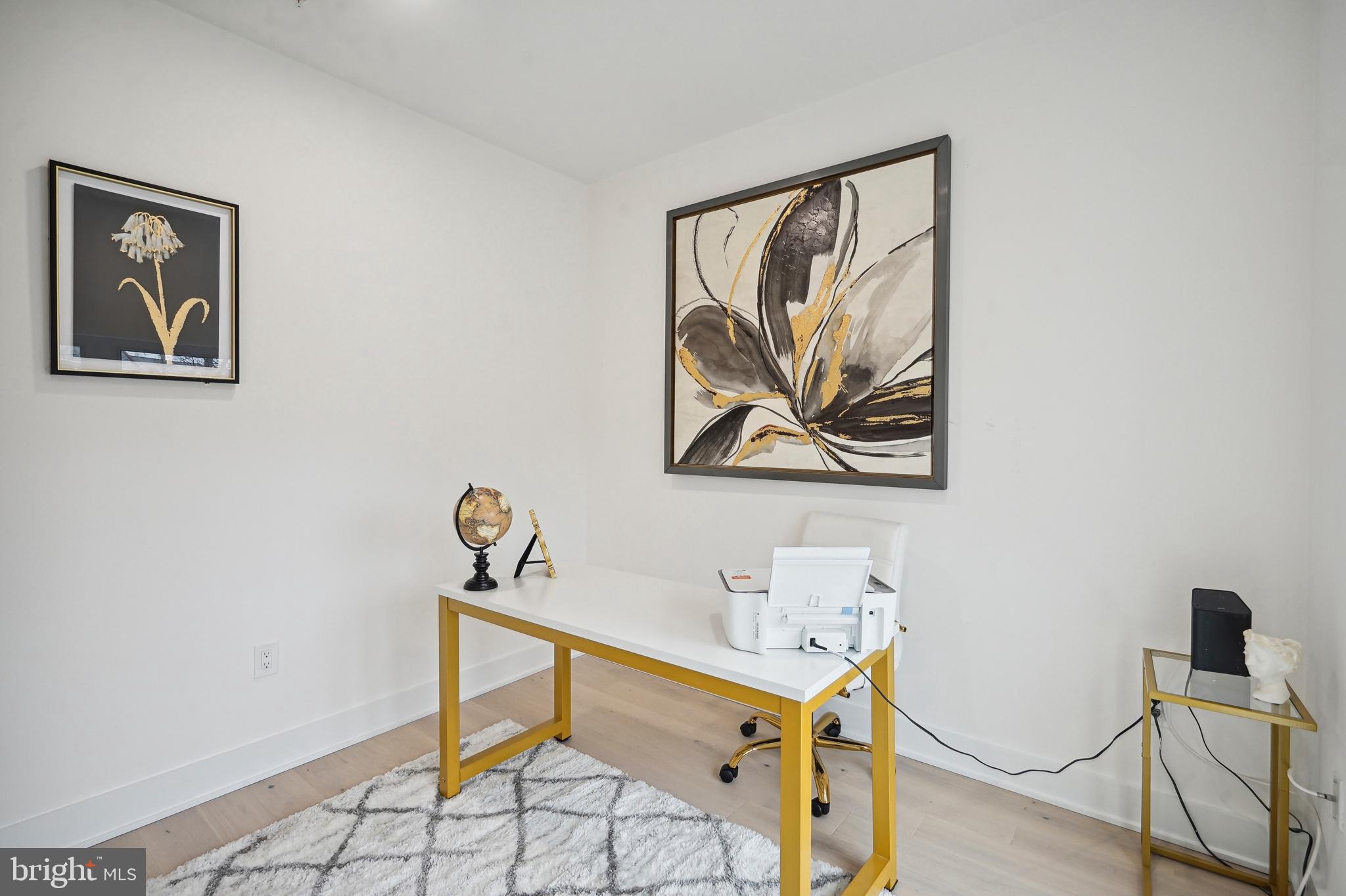 1328 Bryant St NE #4