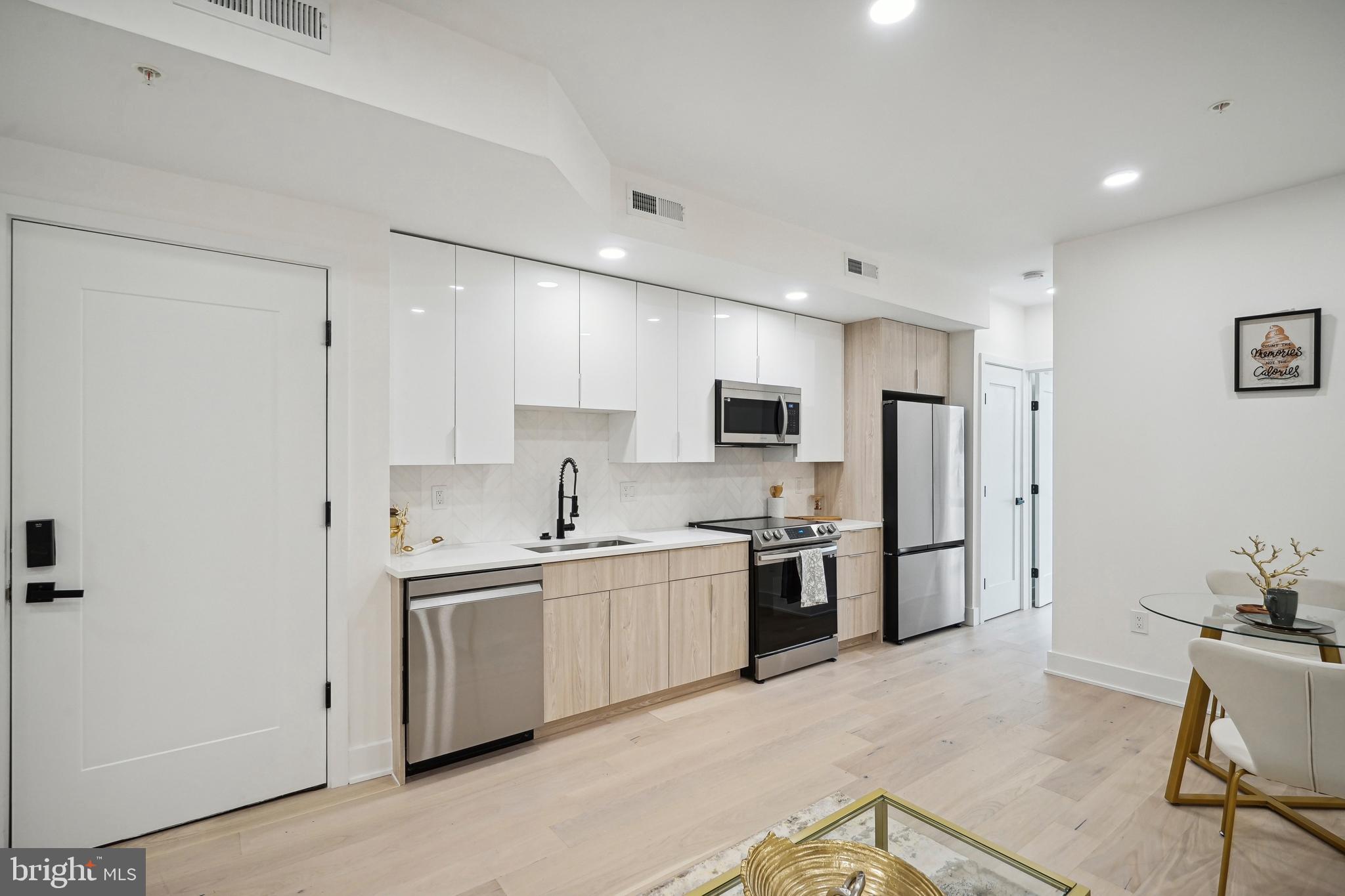 1328 Bryant St NE #4