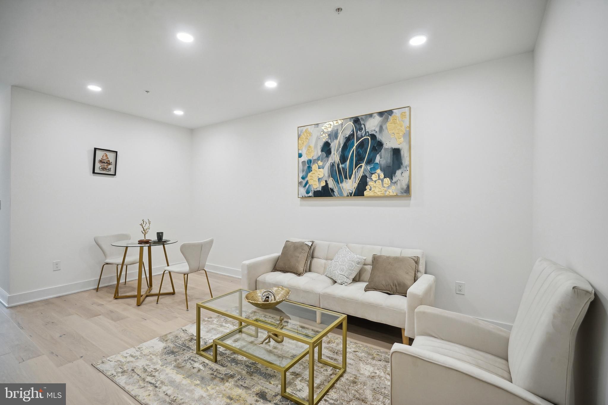 1328 Bryant St NE #4