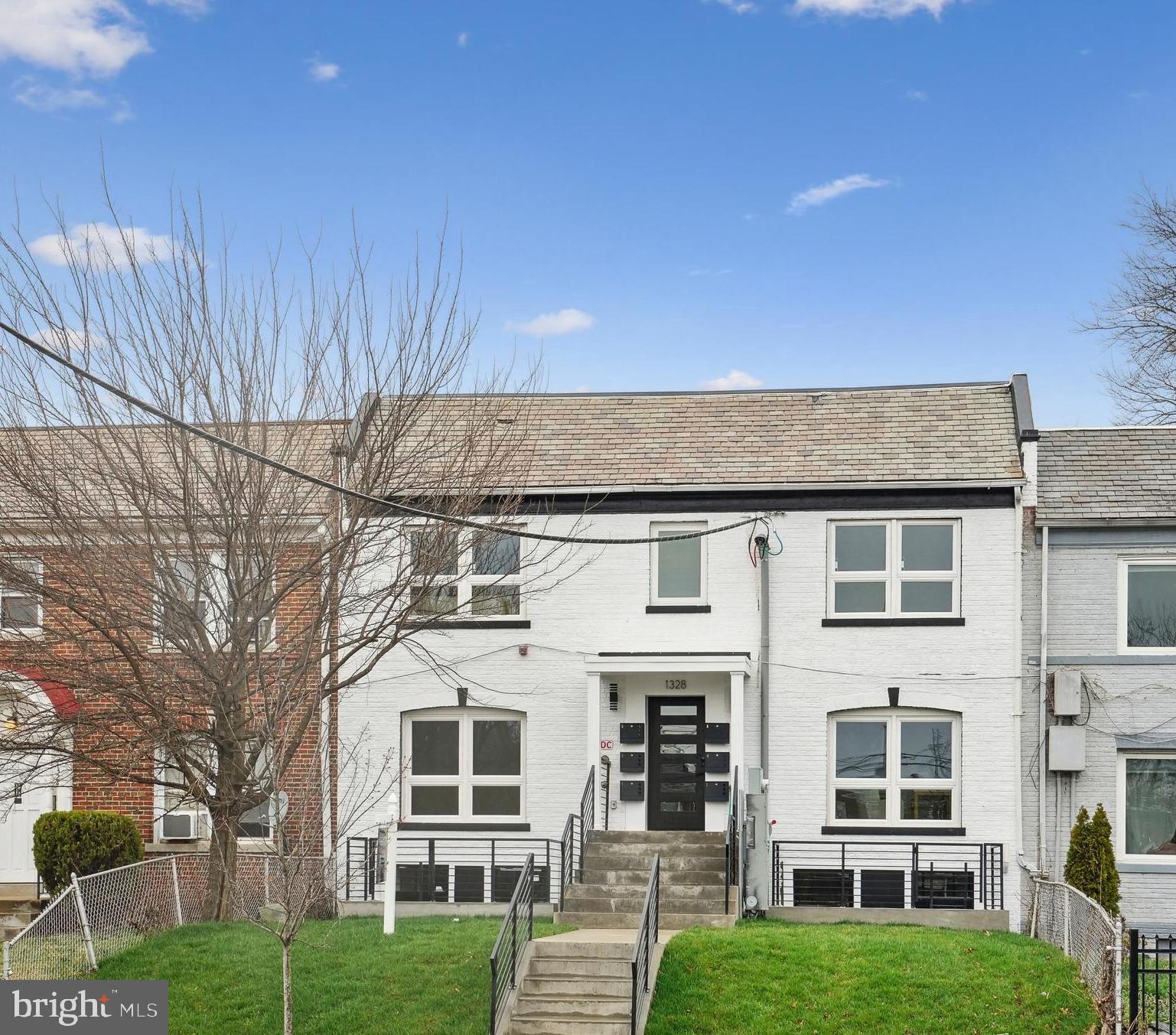 1328 Bryant St NE #4