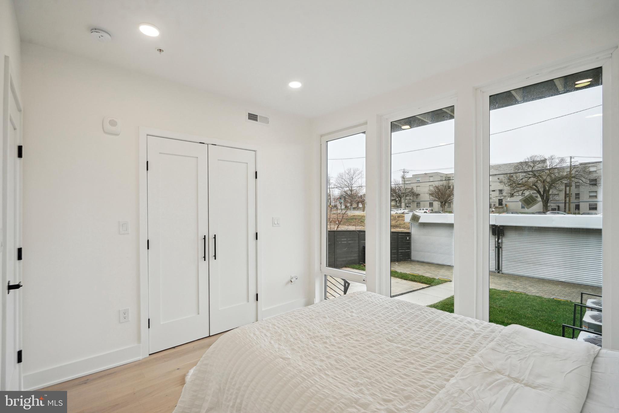 1328 Bryant St NE #4