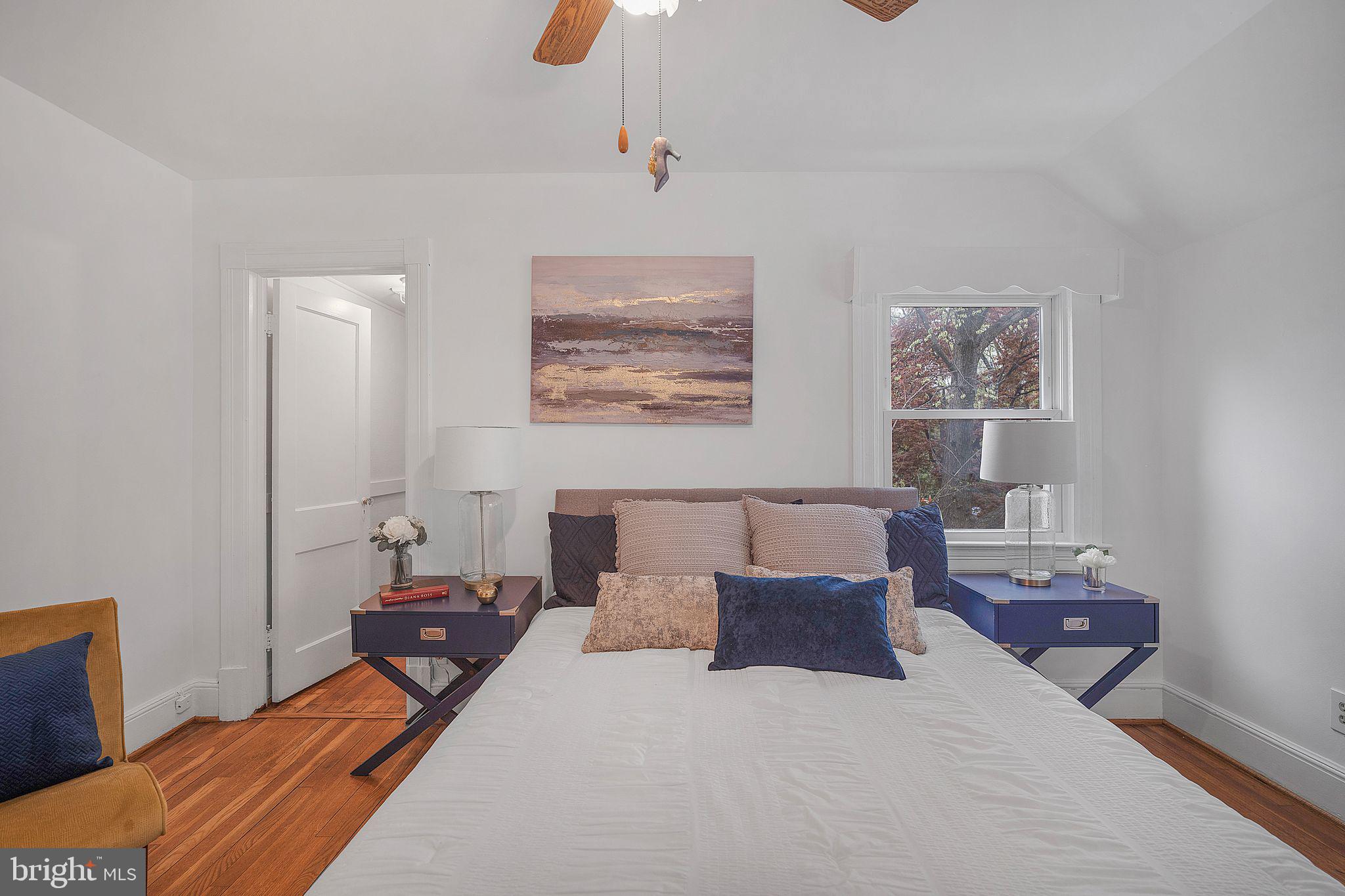 6021 NORTH DAKOTA AVENUE NW