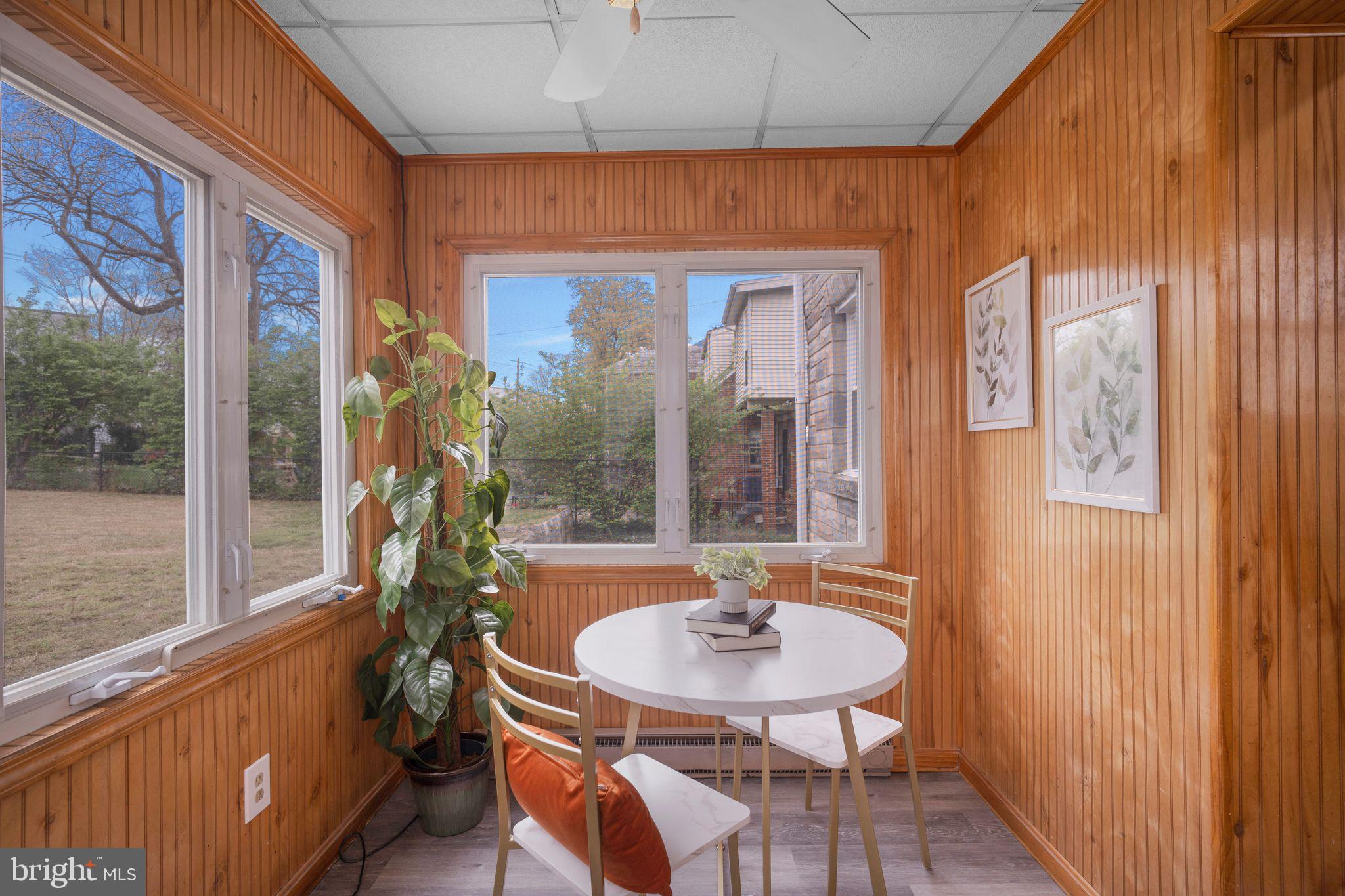 6021 NORTH DAKOTA AVENUE NW