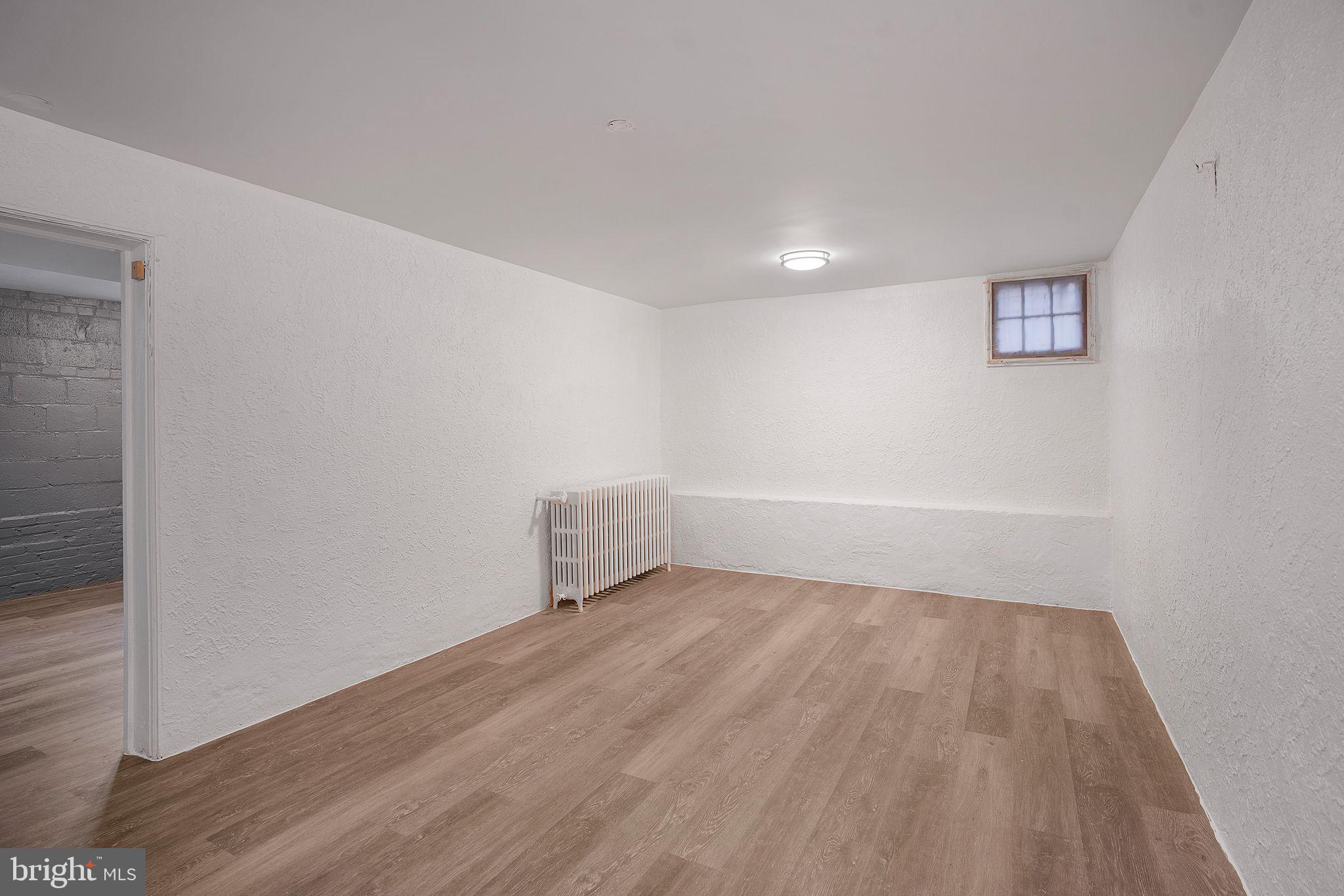 6021 NORTH DAKOTA AVENUE NW