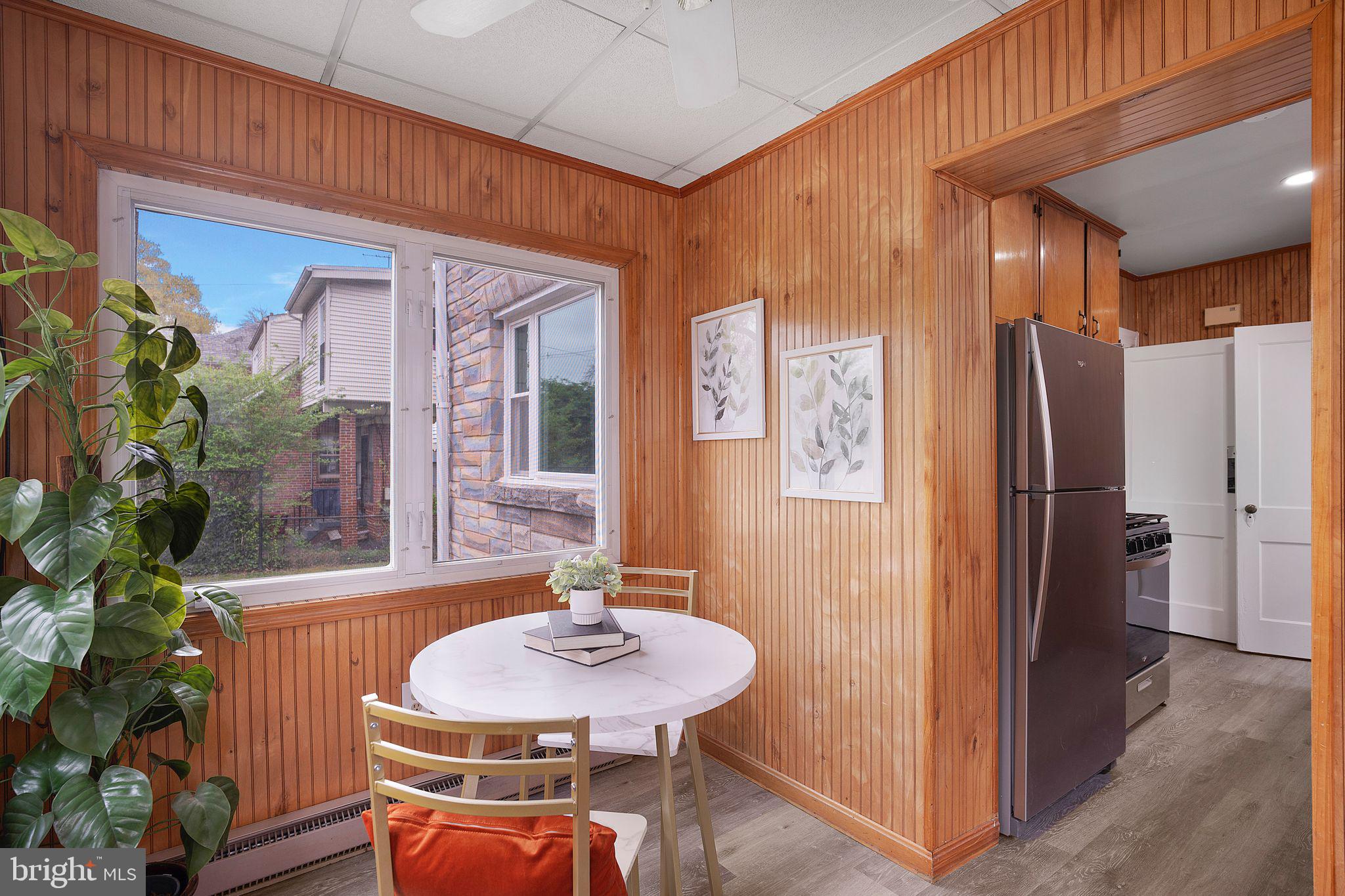 6021 NORTH DAKOTA AVENUE NW