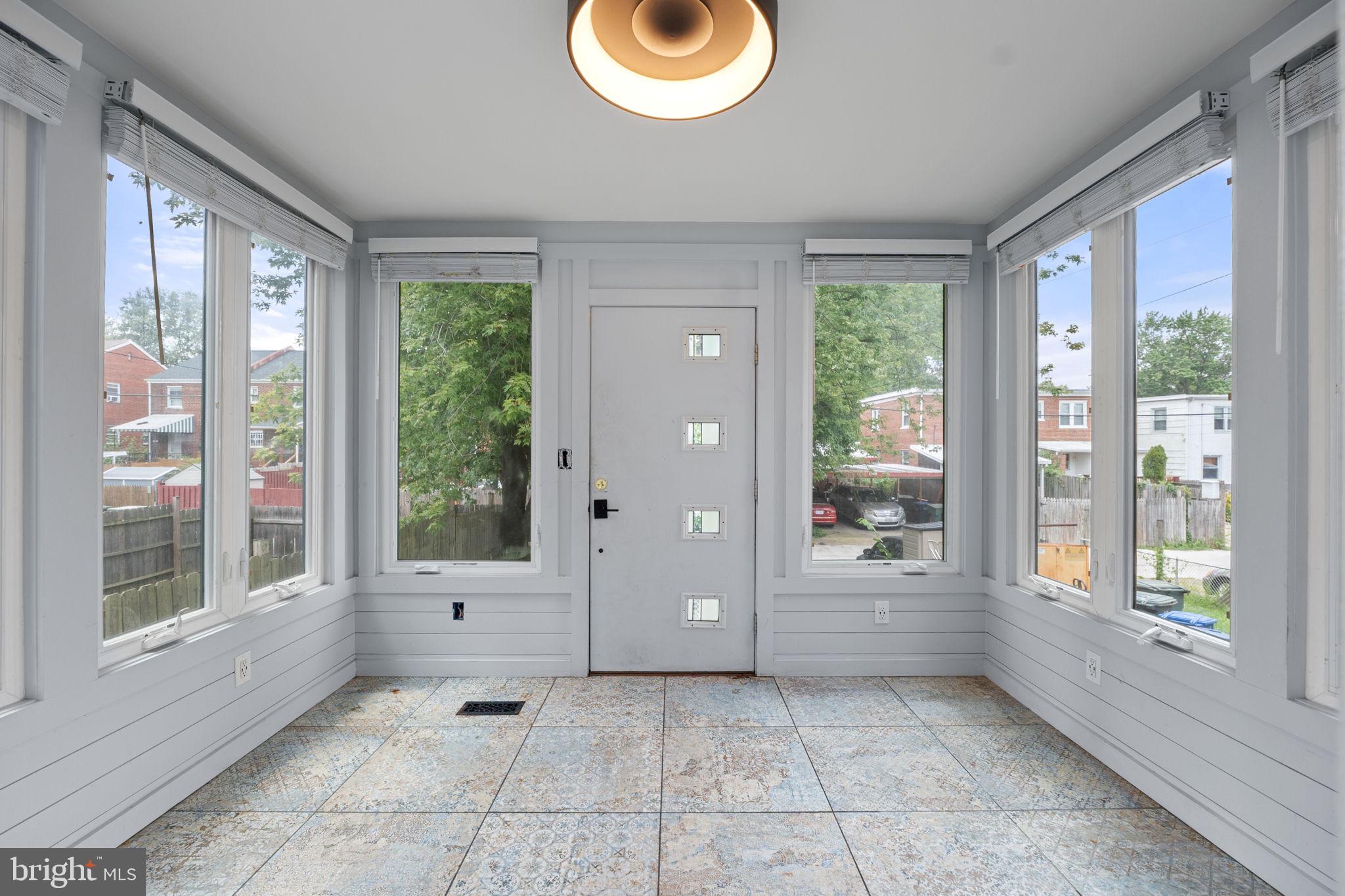 4956 SARGENT ROAD NE