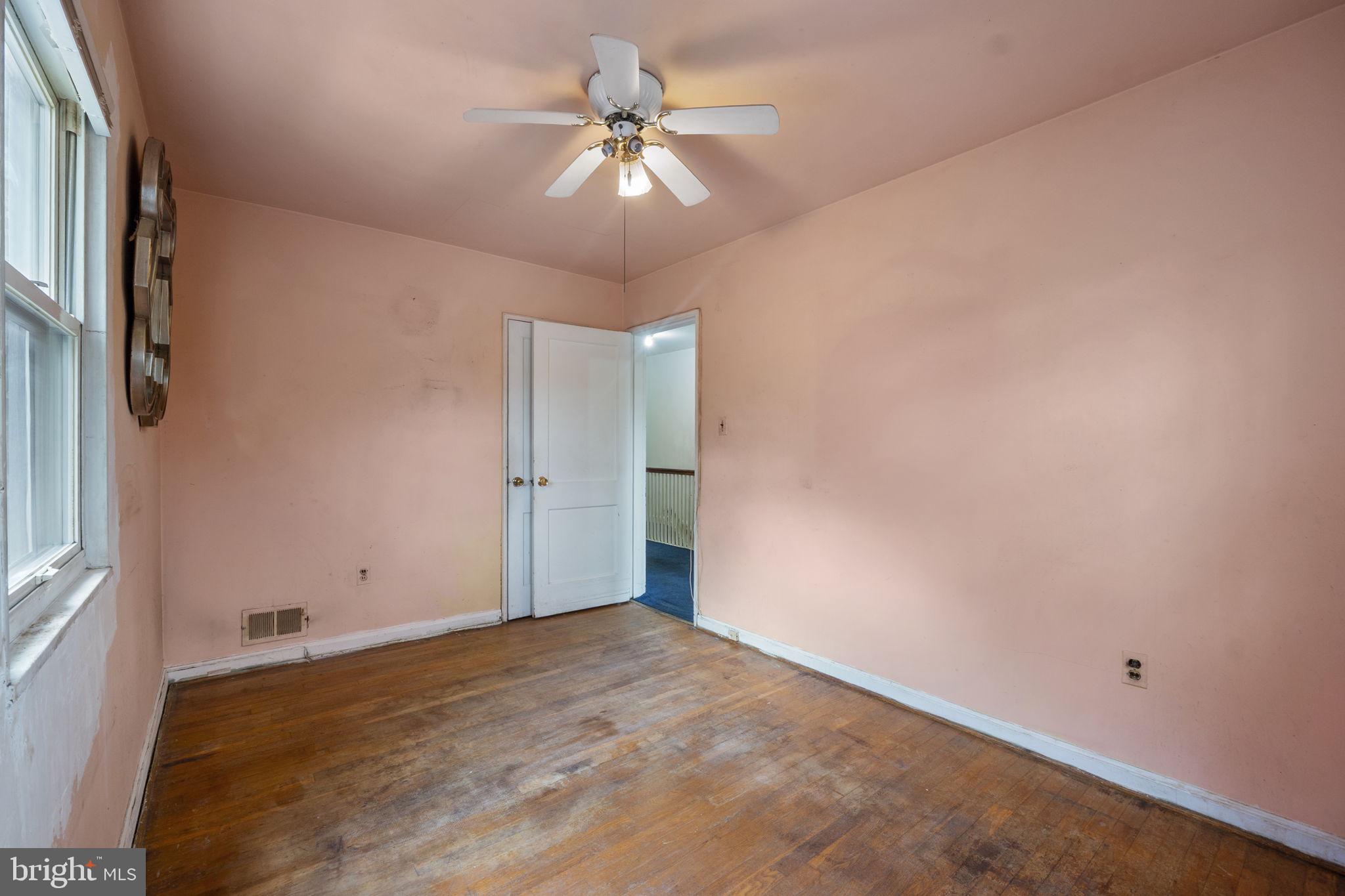 4956 SARGENT ROAD NE