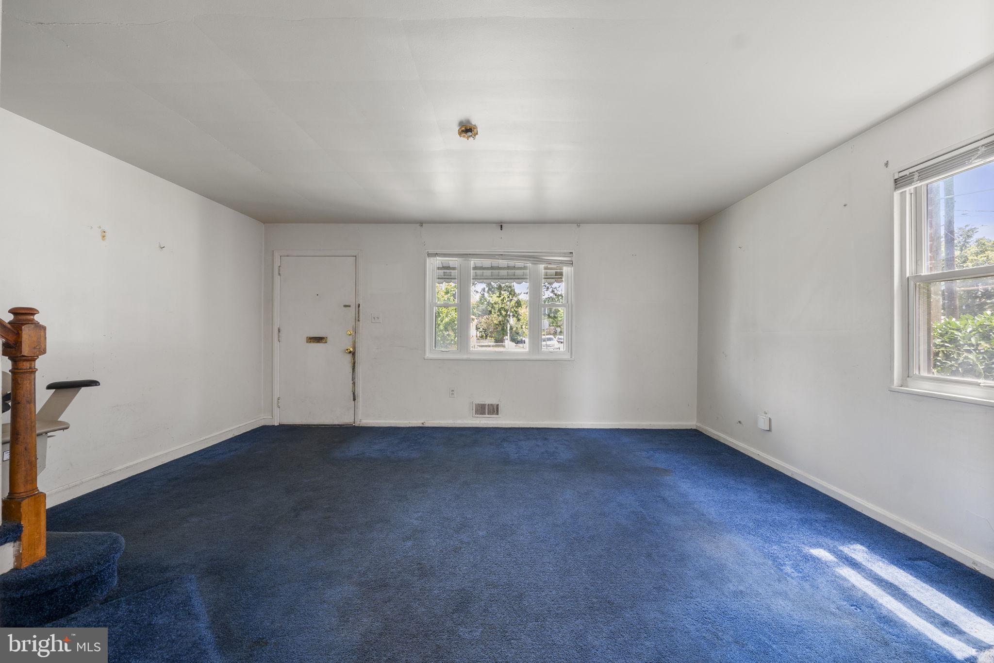 4956 SARGENT ROAD NE