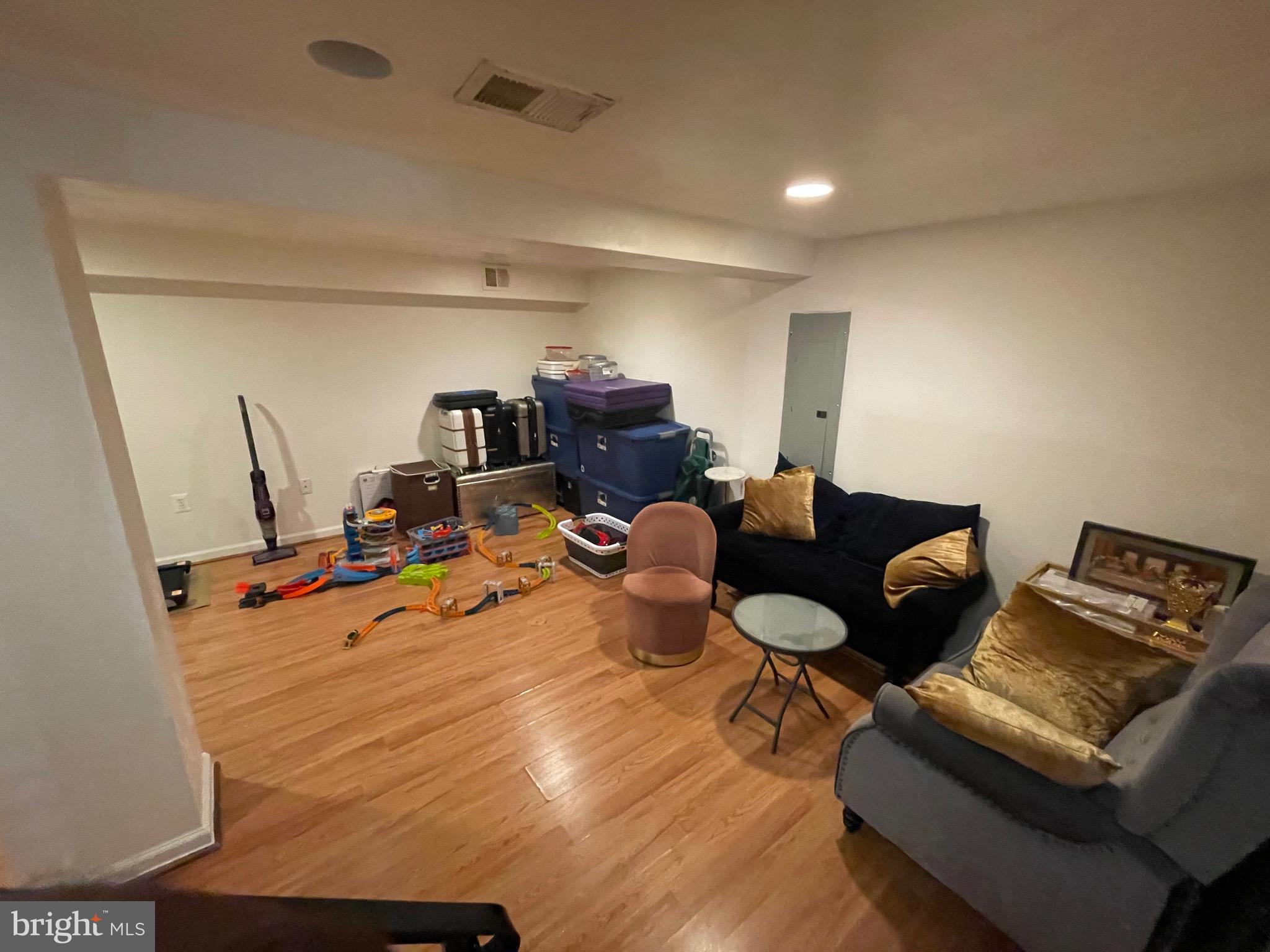 1237 ROCK CREEK FORD ROAD NW