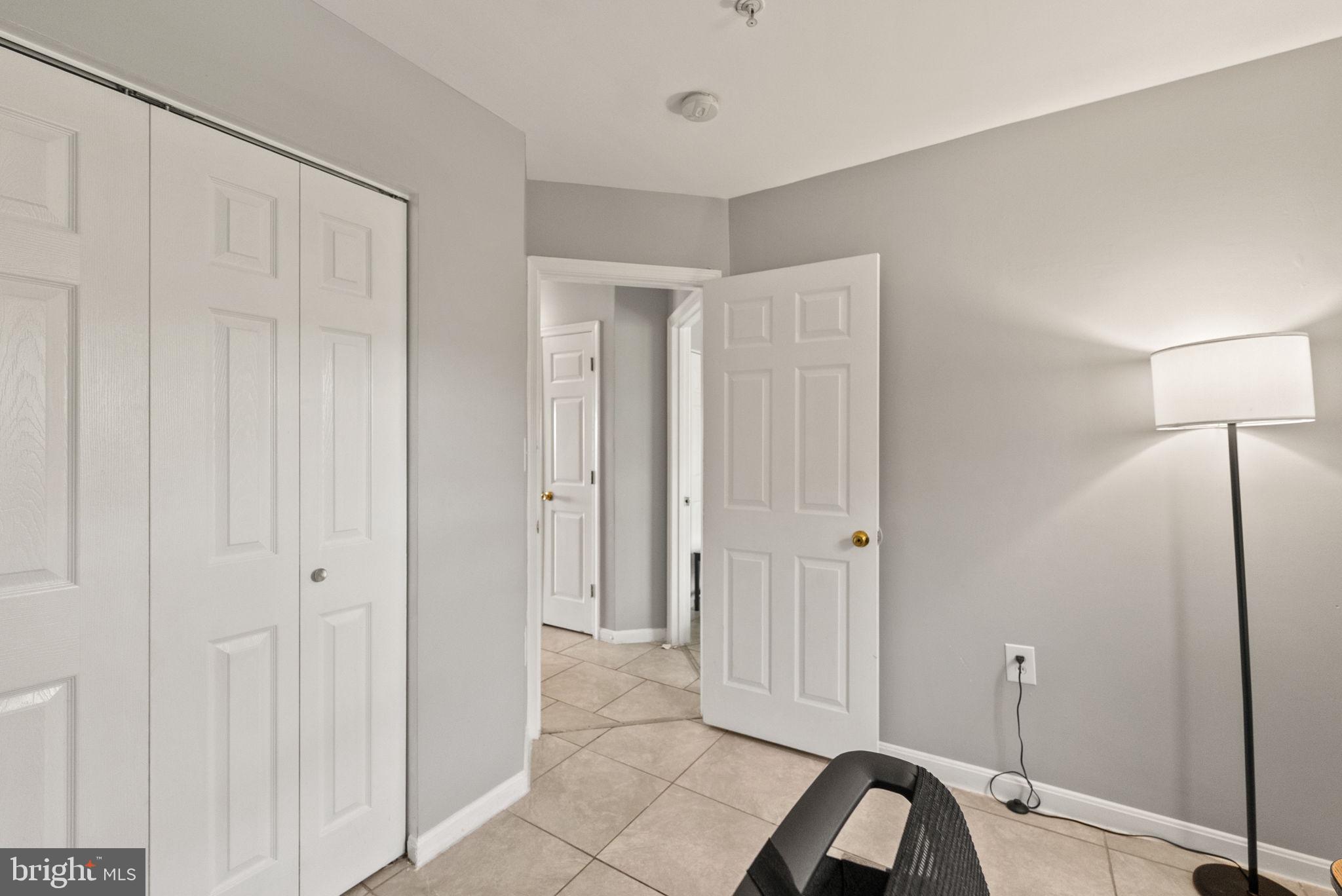 1830 WEBSTER PLACE SE