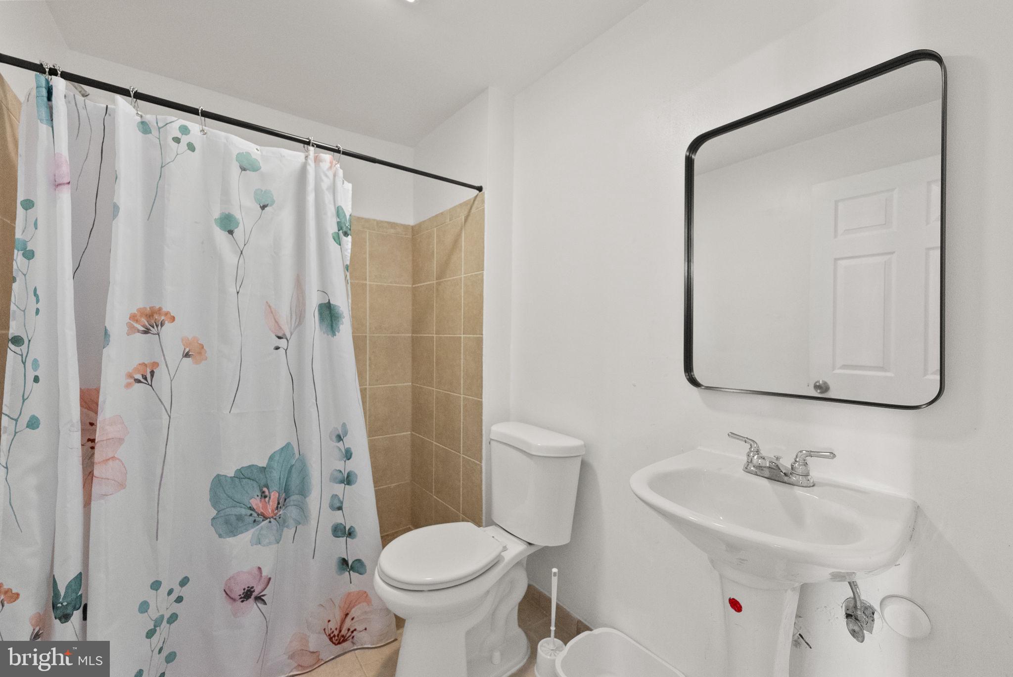 1830 WEBSTER PLACE SE